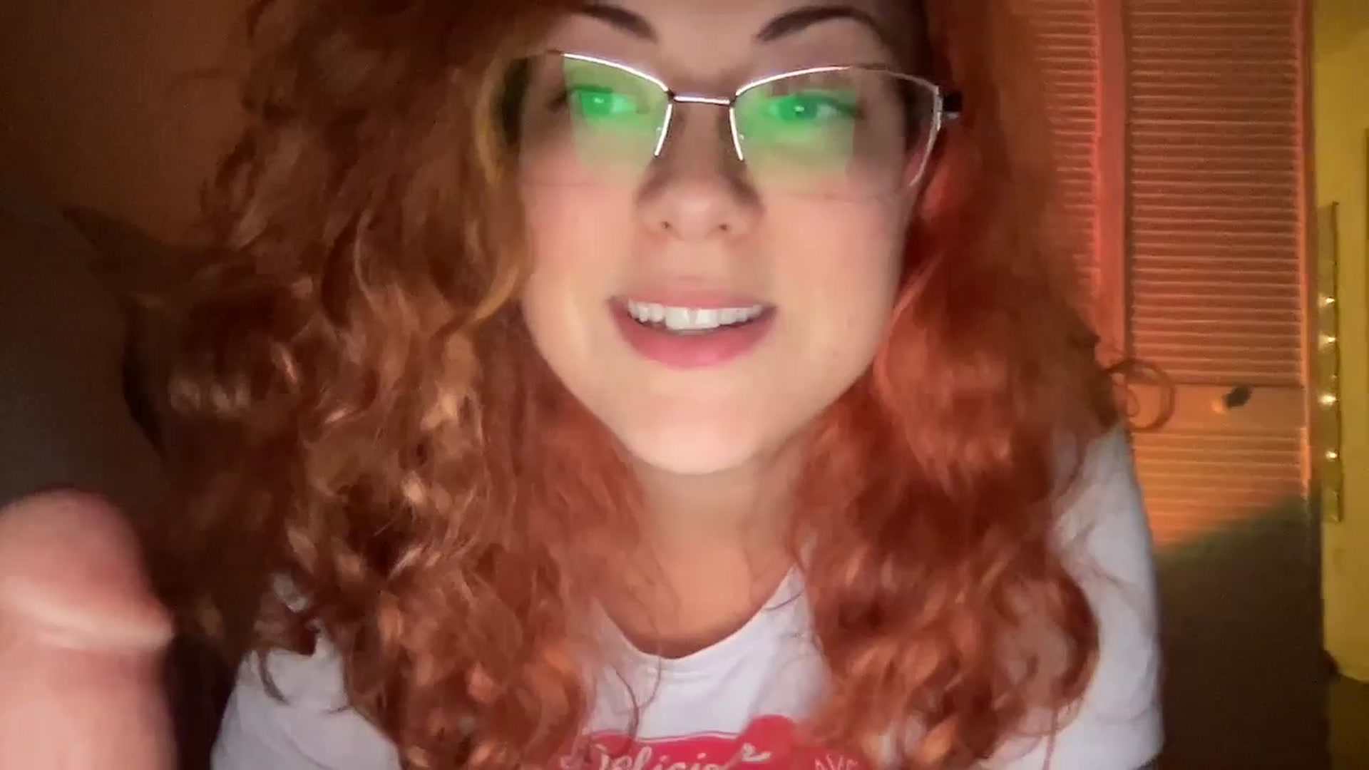 Gallery image thumbnail from Sexy_Sona's myfreecams stream on, 12/29/2025, 20:56 image 6 of 20