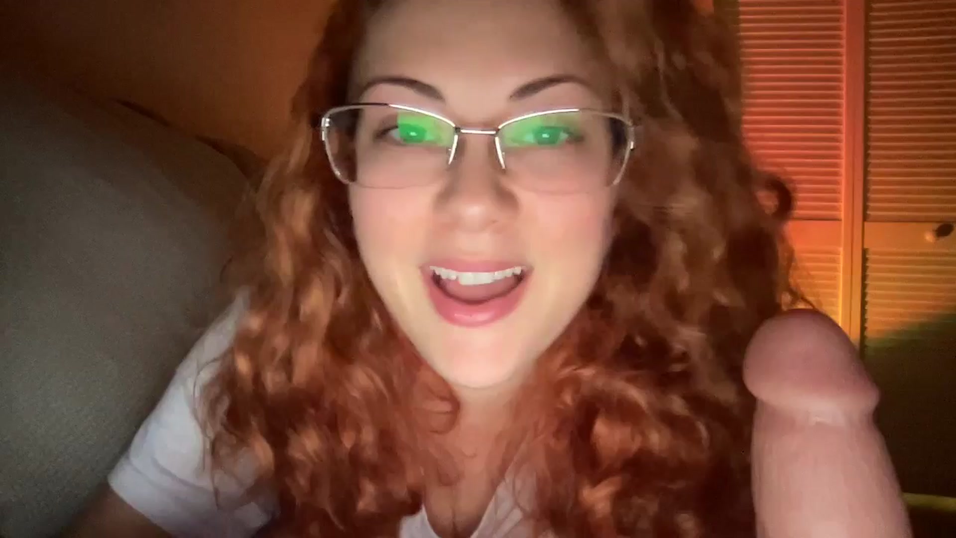 Gallery image thumbnail from Sexy_Sona's myfreecams stream on, 12/29/2025, 23:03 image 1 of 20