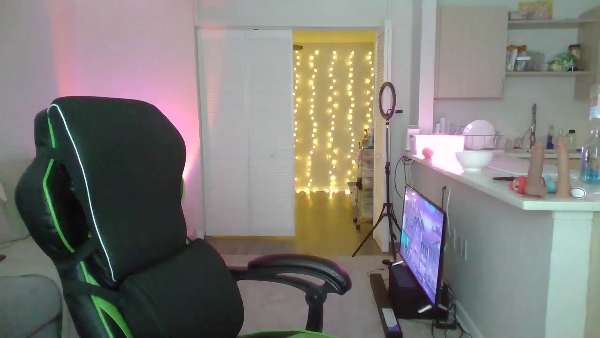 Gallery image thumbnail from Sexy_Sona's myfreecams stream on, 01/13/2026, 23:29 image 3 of 20