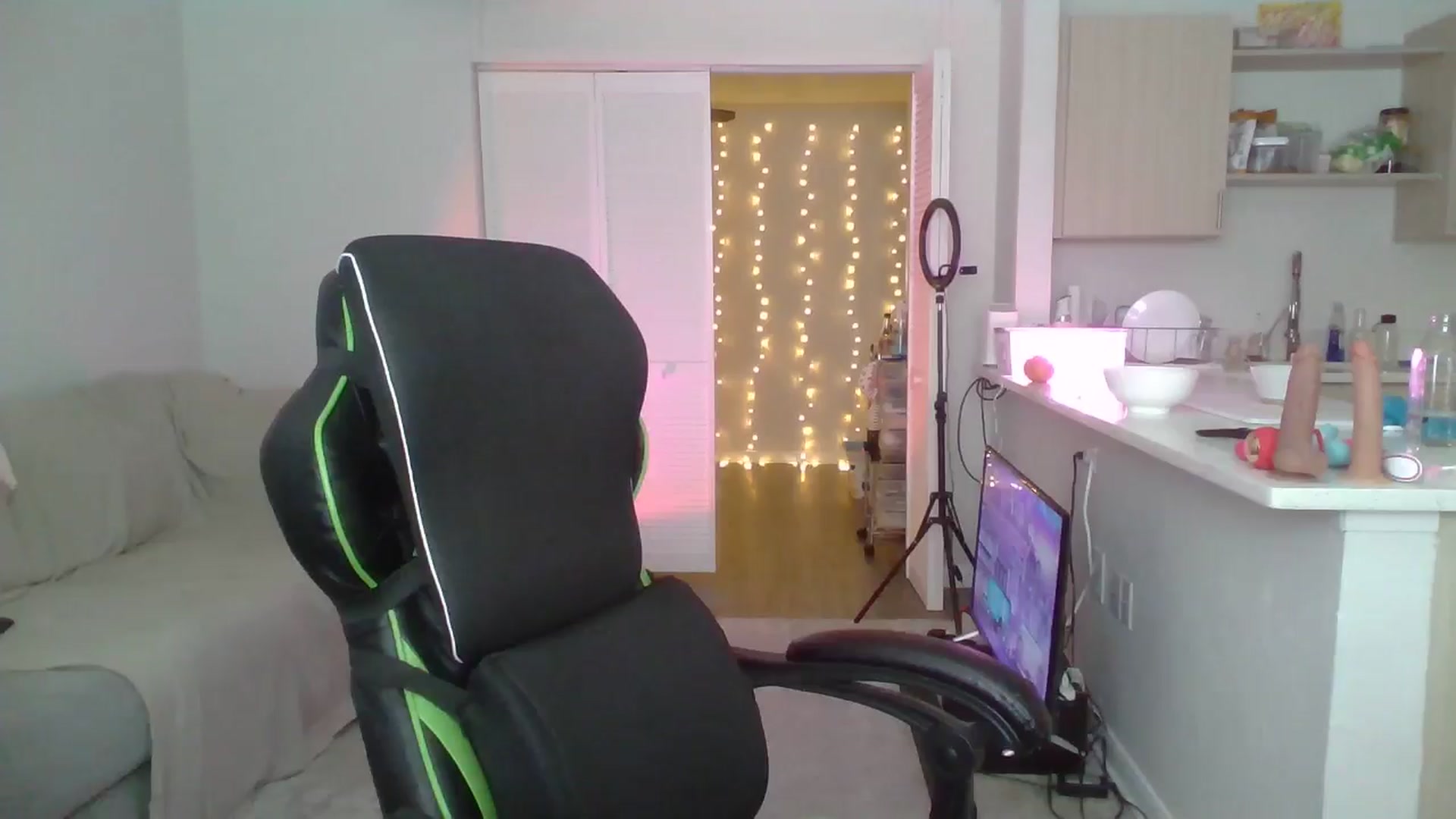 Gallery image thumbnail from Sexy_Sona's myfreecams stream on, 01/13/2026, 23:29 image 2 of 20