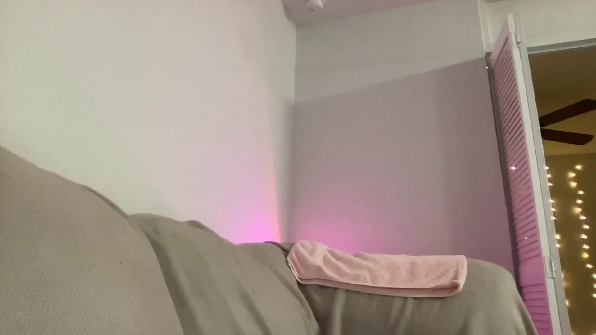 Gallery image thumbnail from Sexy_Sona's myfreecams stream on, 01/14/2026, 22:13 image 1 of 20