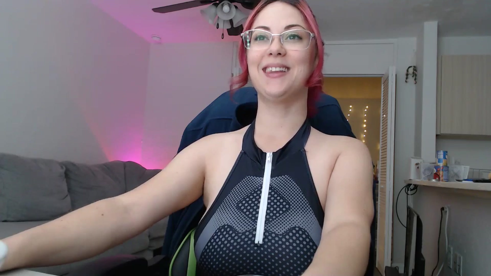 Gallery image thumbnail from Sexy_Sona's myfreecams stream on, 02/10/2026, 15:42 image 4 of 20