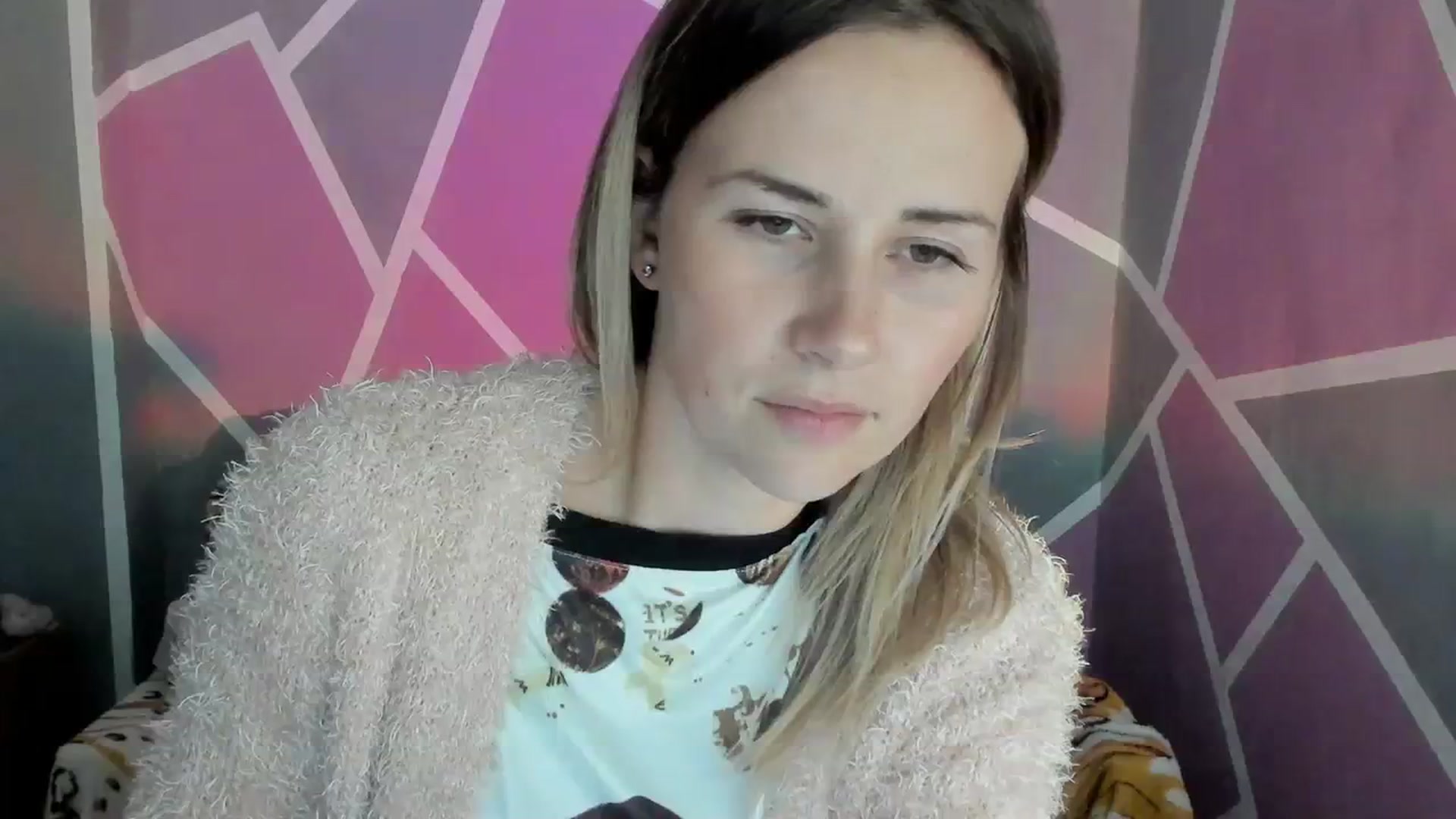 Gallery image thumbnail from Sexy_Ukr's myfreecams stream on, 10/05/2023, 16:41 image 12 of 20