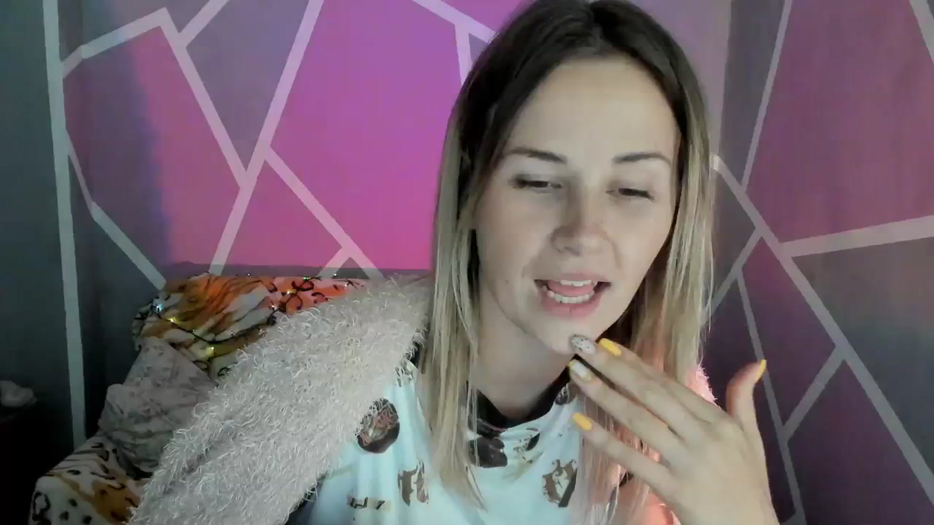 Gallery image thumbnail from Sexy_Ukr's myfreecams stream on, 10/05/2023, 16:41 image 1 of 20