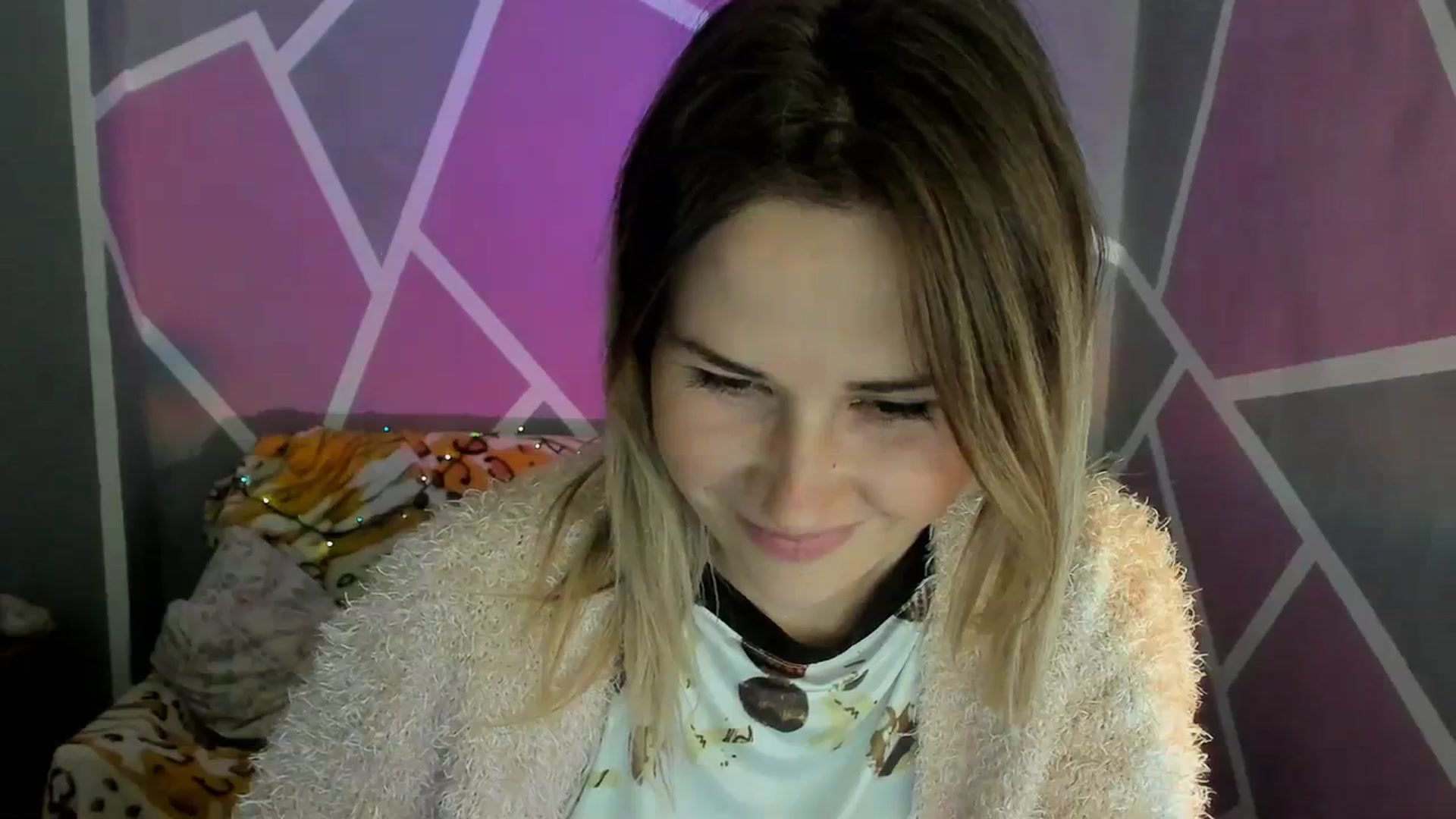 Gallery image thumbnail from Sexy_Ukr's myfreecams stream on, 10/05/2023, 18:16 image 5 of 20