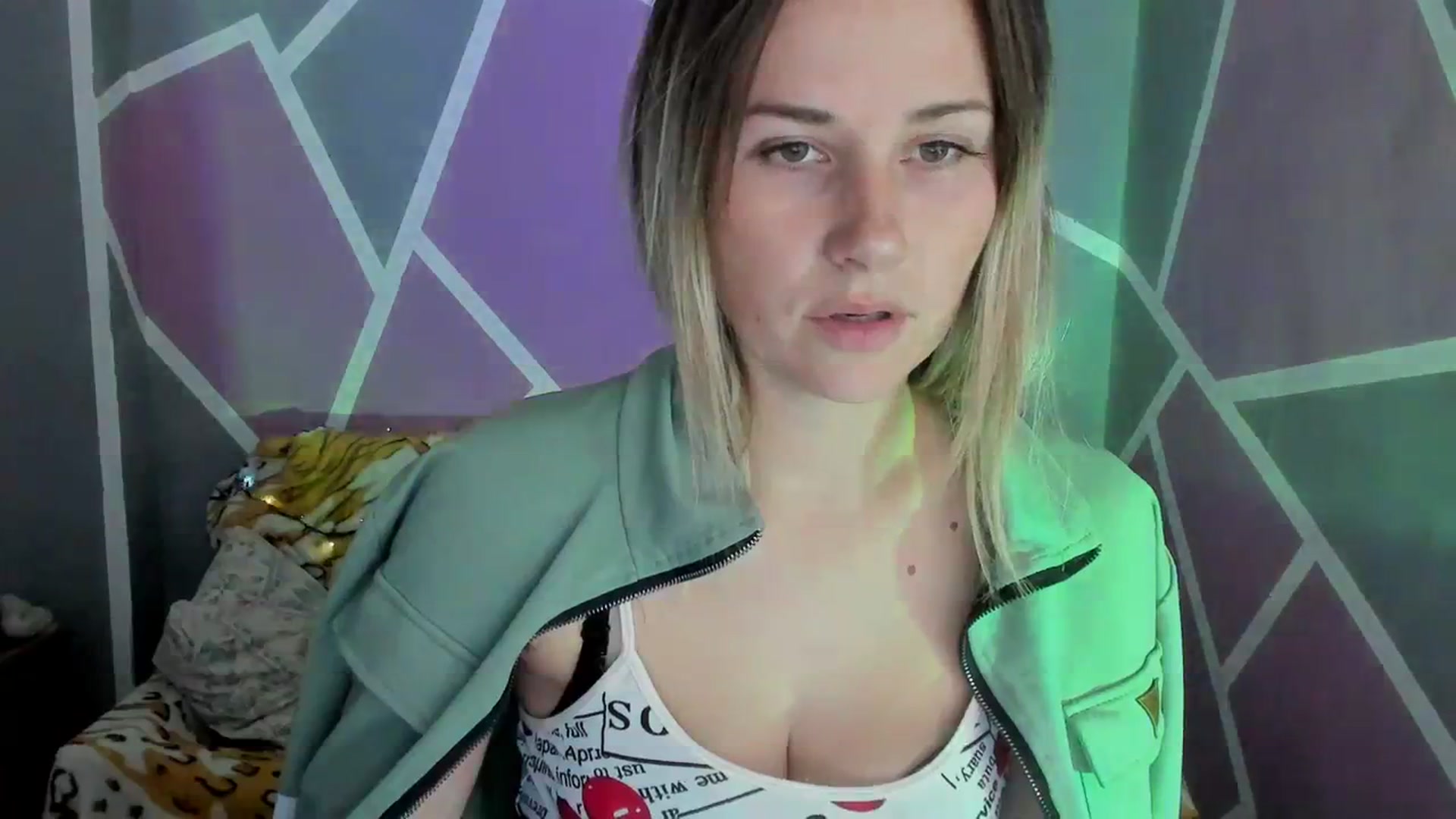 Gallery image thumbnail from Sexy_Ukr's myfreecams stream on, 10/06/2023, 14:33 image 13 of 20