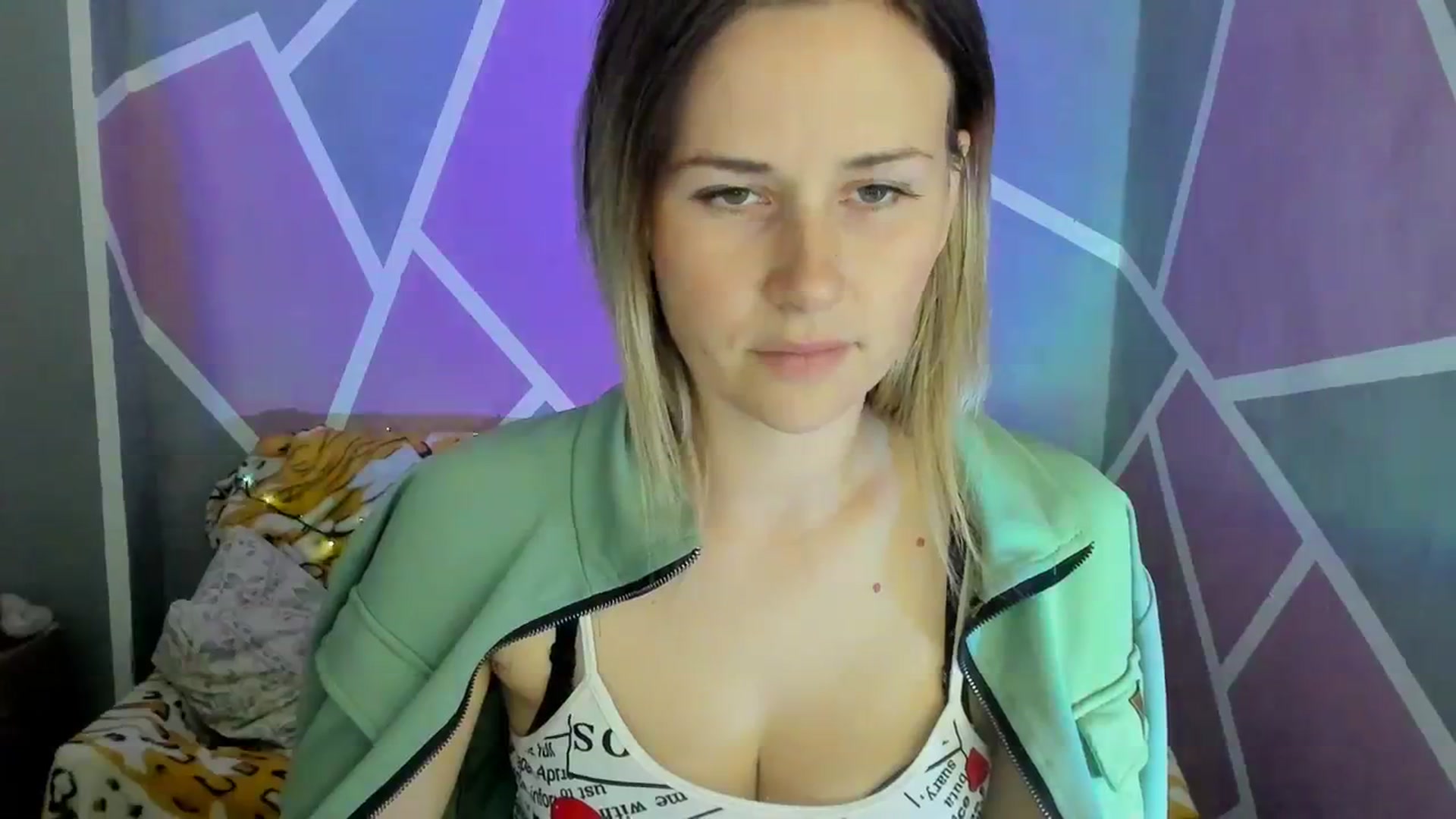 Gallery image thumbnail from Sexy_Ukr's myfreecams stream on, 10/06/2023, 14:33 image 18 of 20