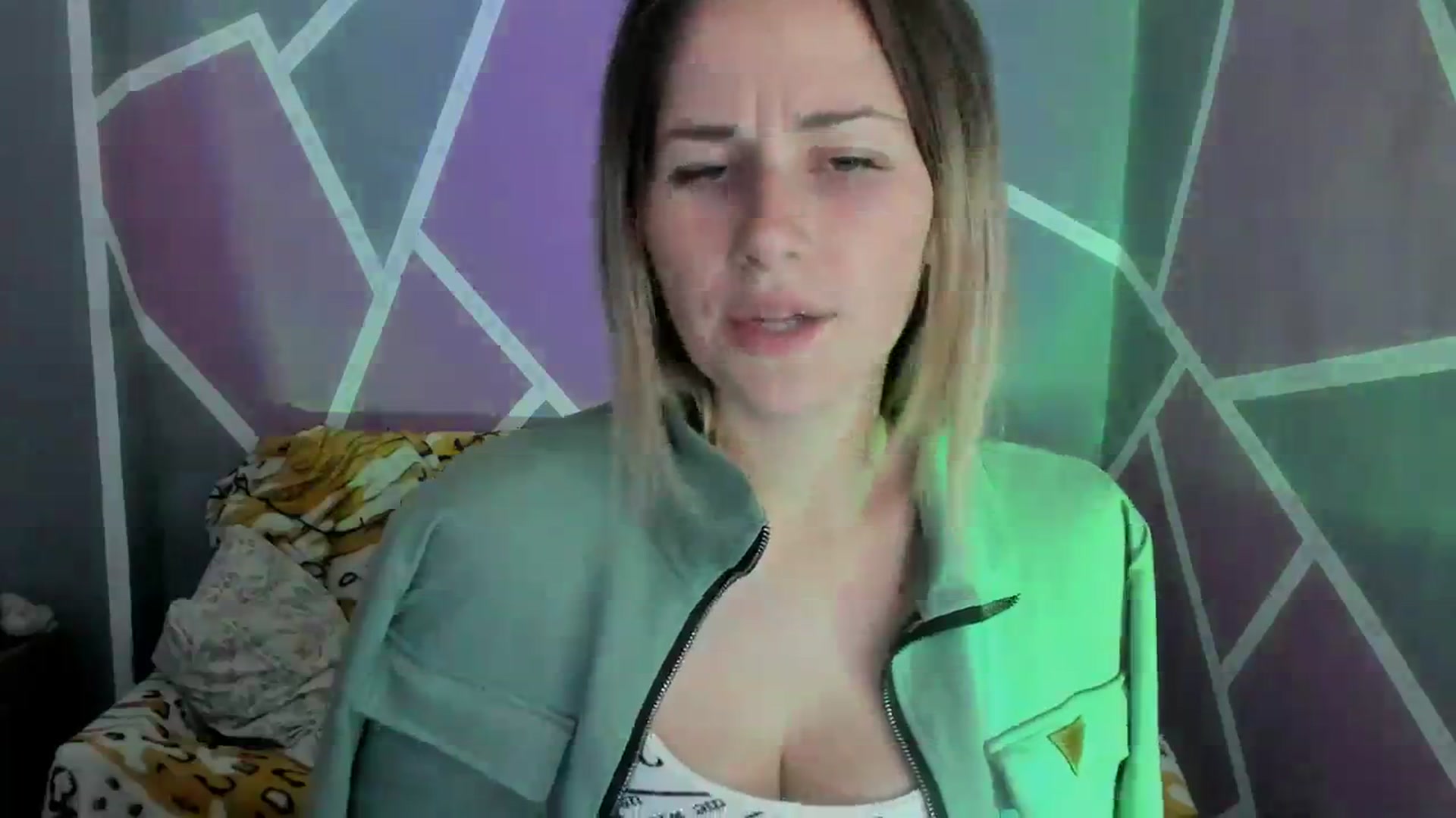 Gallery image thumbnail from Sexy_Ukr's myfreecams stream on, 10/06/2023, 14:33 image 3 of 20