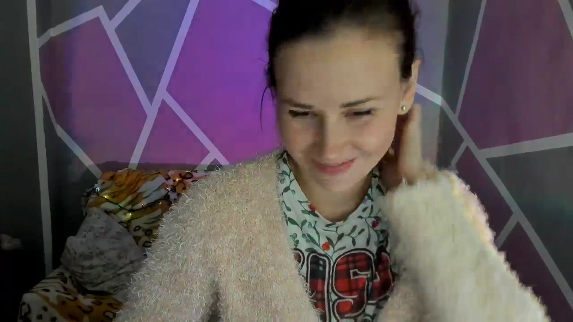 Gallery image thumbnail from Sexy_Ukr's myfreecams stream on, 10/07/2023, 16:32 image 14 of 20