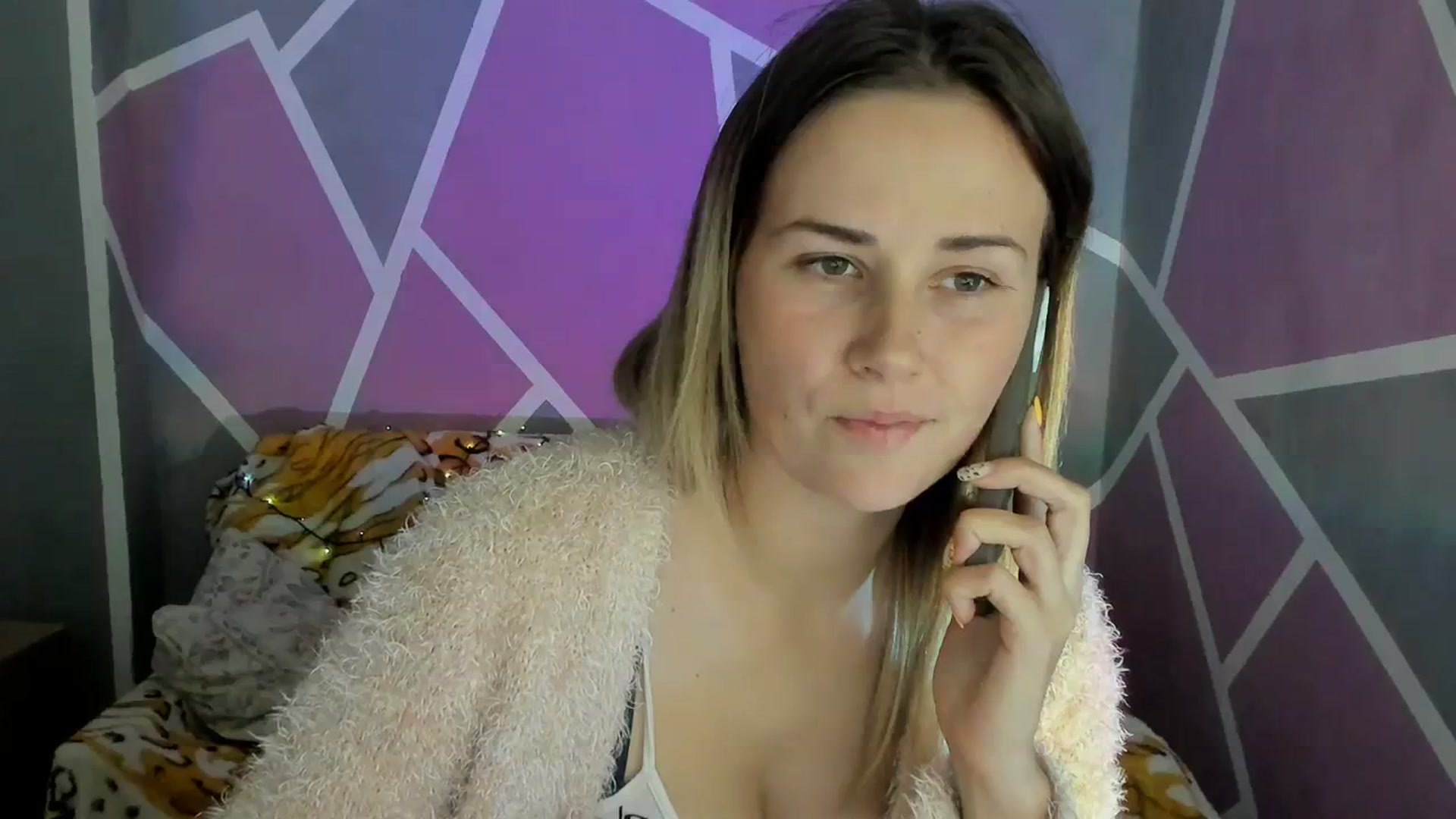 Gallery image thumbnail from Sexy_Ukr's myfreecams stream on, 10/14/2023, 14:27 image 18 of 20