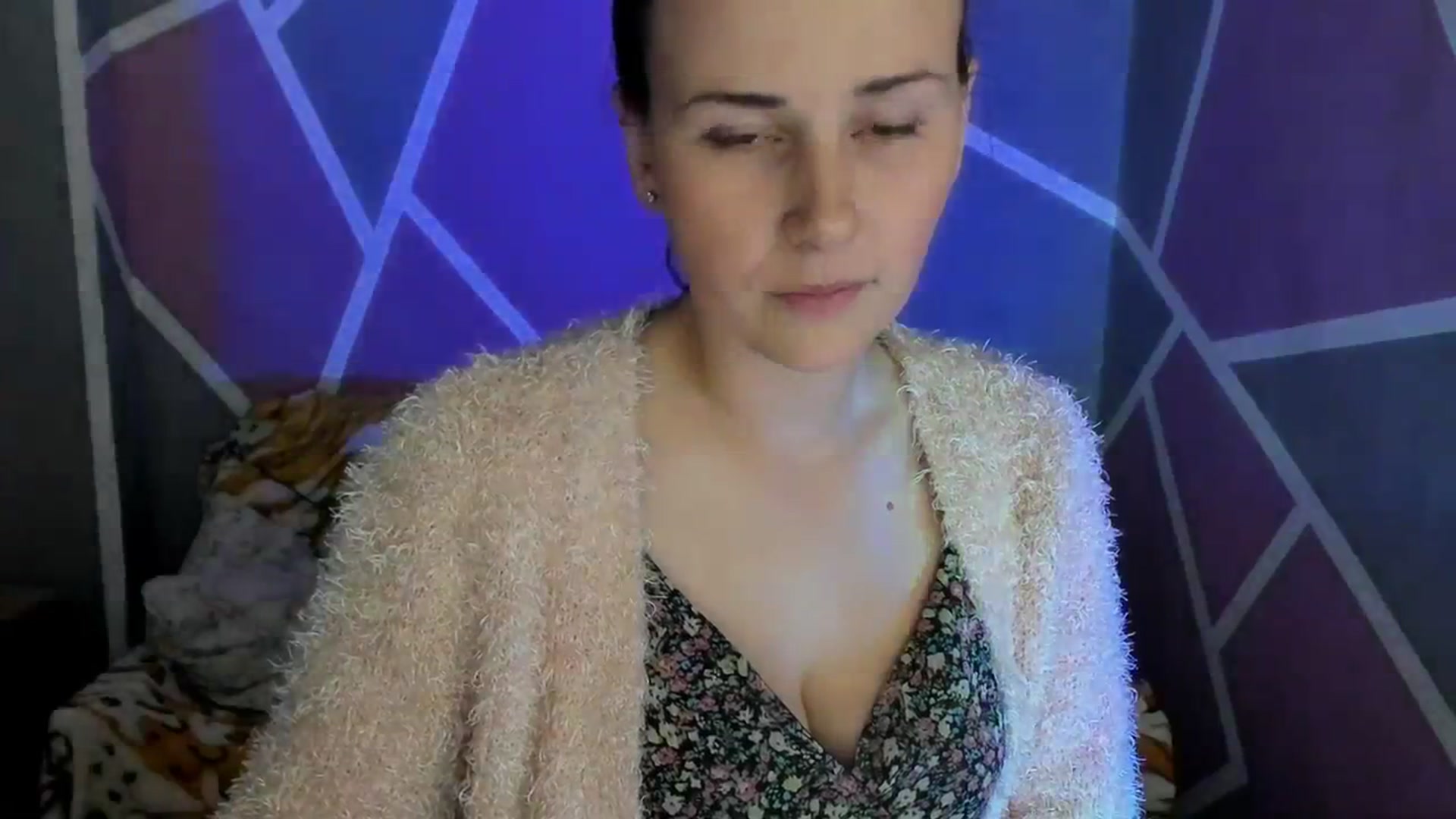 Gallery image thumbnail from Sexy_Ukr's myfreecams stream on, 10/15/2023, 15:41 image 9 of 20