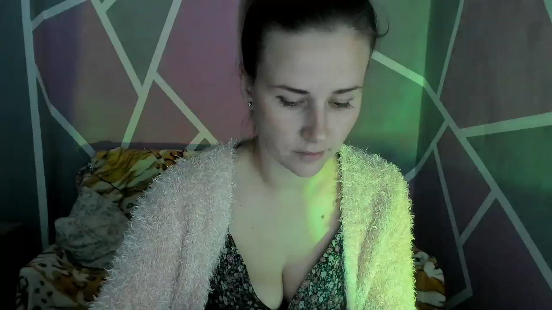 Gallery image thumbnail from Sexy_Ukr's myfreecams stream on, 10/15/2023, 15:41 image 4 of 20