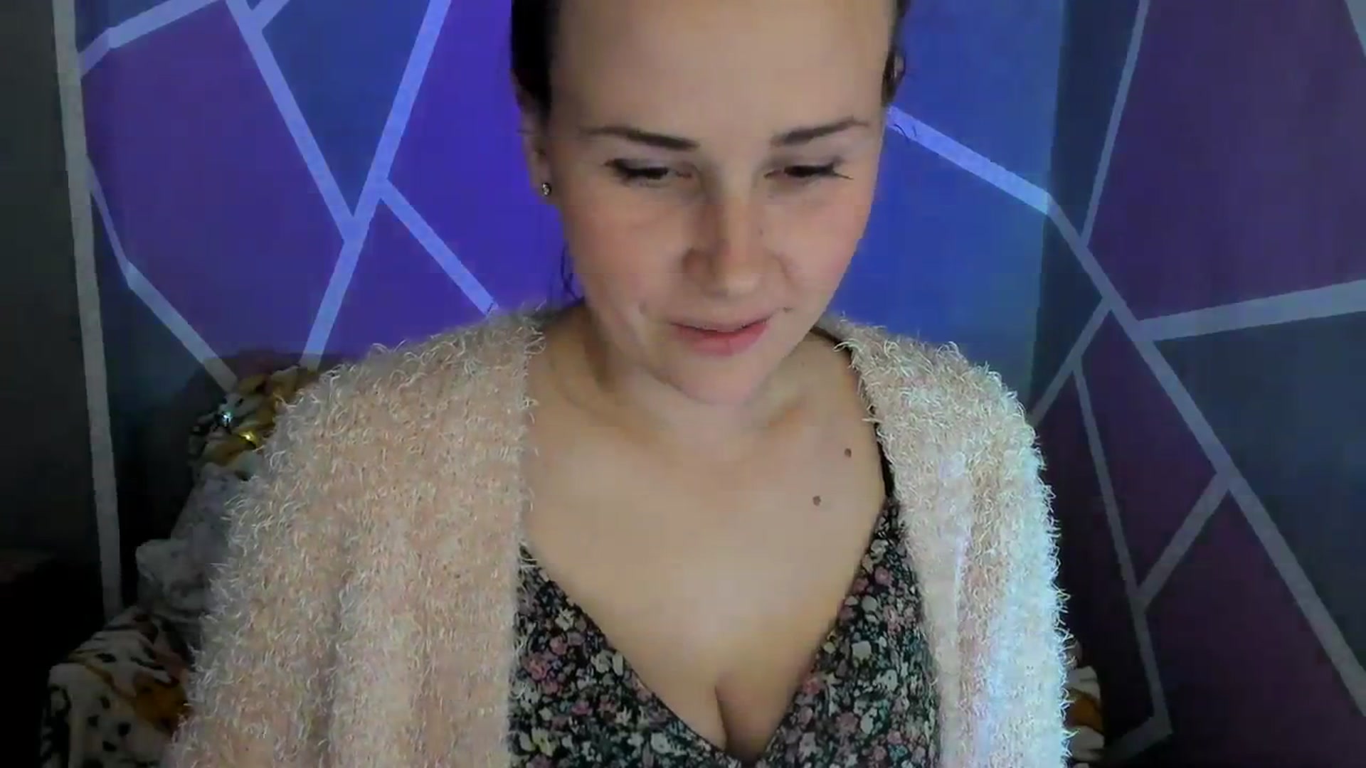 Gallery image thumbnail from Sexy_Ukr's myfreecams stream on, 10/15/2023, 15:41 image 20 of 20