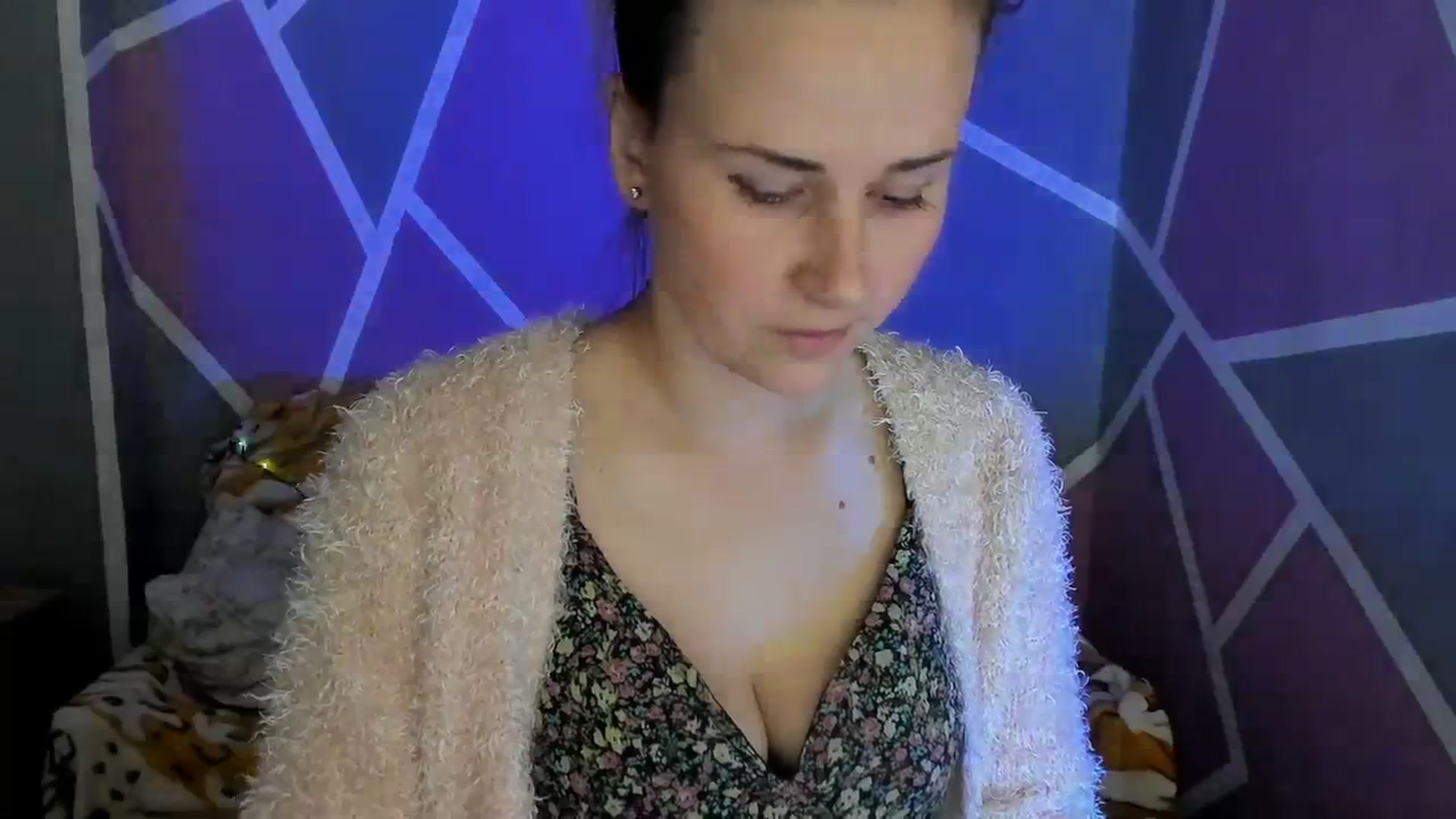 Gallery image thumbnail from Sexy_Ukr's myfreecams stream on, 10/15/2023, 15:41 image 3 of 20