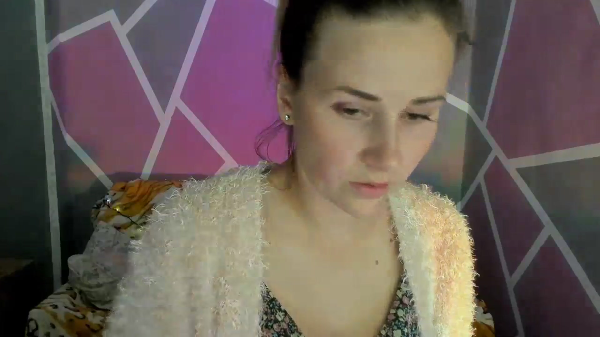 Gallery image thumbnail from Sexy_Ukr's myfreecams stream on, 10/15/2023, 16:43 image 14 of 20