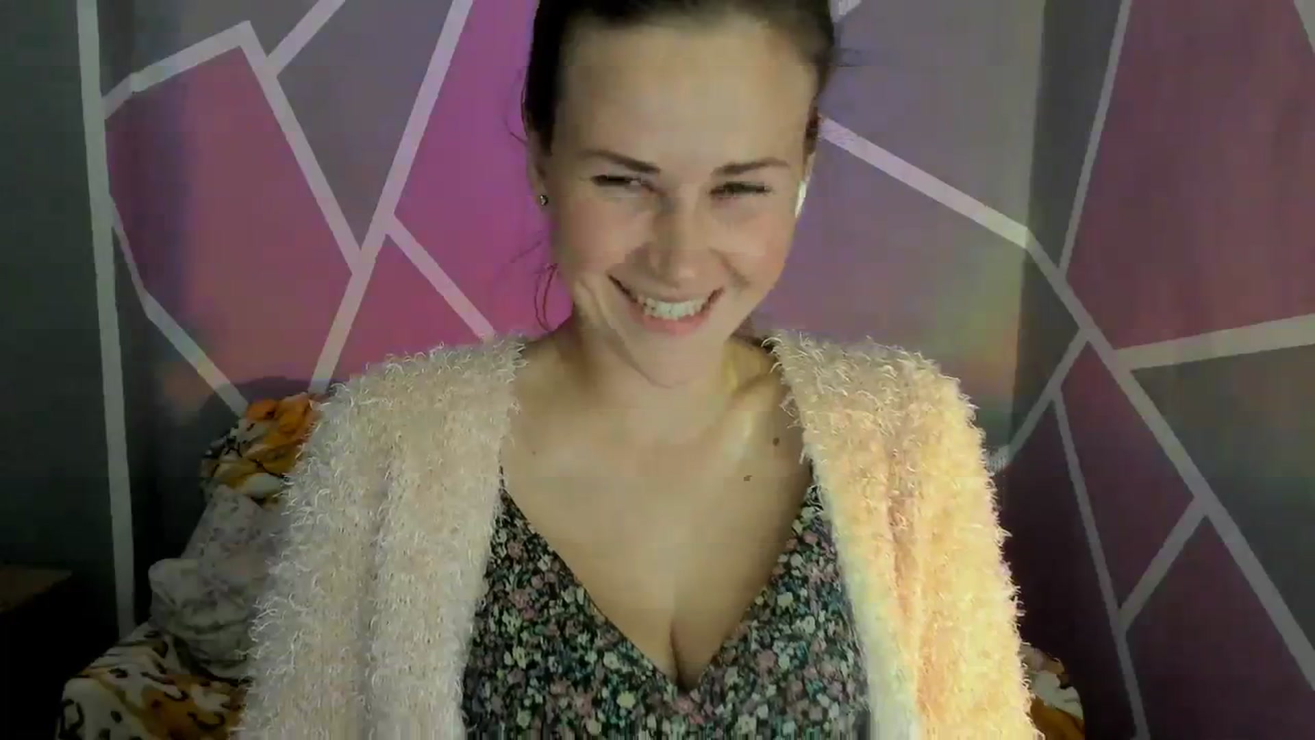Gallery image thumbnail from Sexy_Ukr's myfreecams stream on, 10/15/2023, 16:43 image 12 of 20