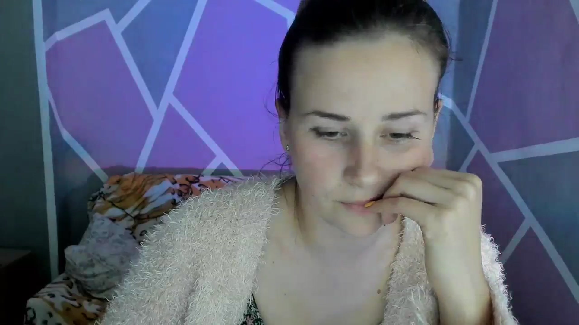 Gallery image thumbnail from Sexy_Ukr's myfreecams stream on, 10/15/2023, 16:43 image 9 of 20