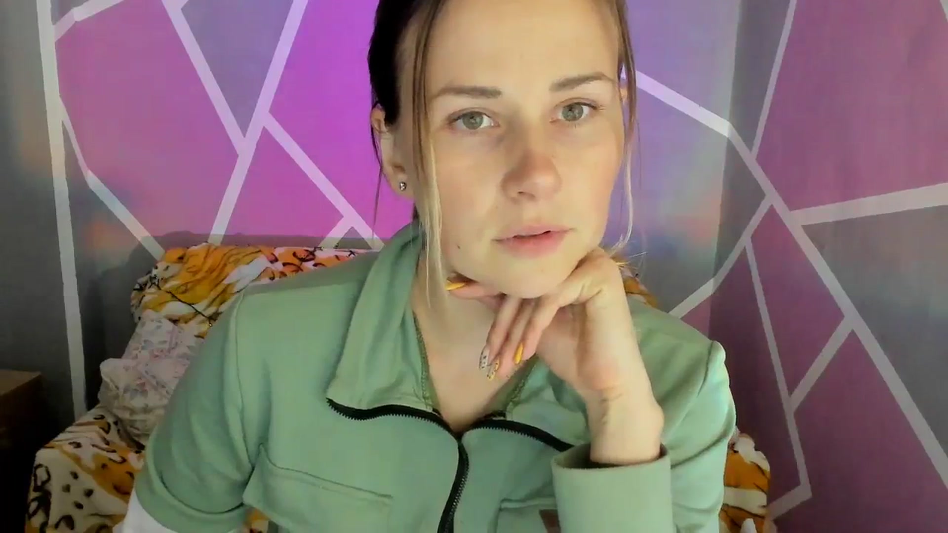 Gallery image thumbnail from Sexy_Ukr's myfreecams stream on, 10/16/2023, 15:38 image 12 of 20