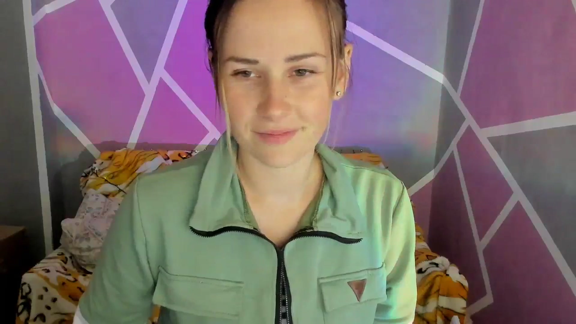 Gallery image thumbnail from Sexy_Ukr's myfreecams stream on, 10/16/2023, 15:38 image 16 of 20