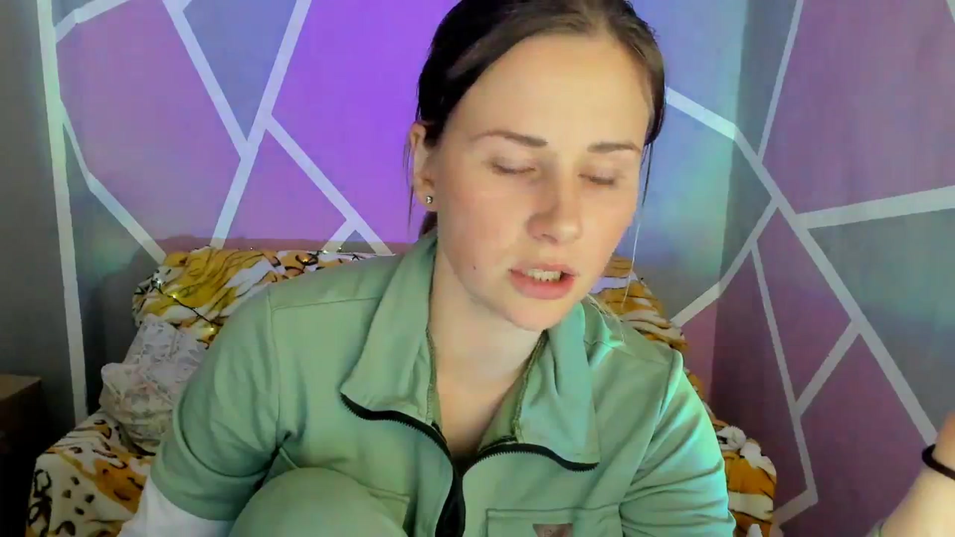 Gallery image thumbnail from Sexy_Ukr's myfreecams stream on, 10/16/2023, 17:21 image 18 of 20