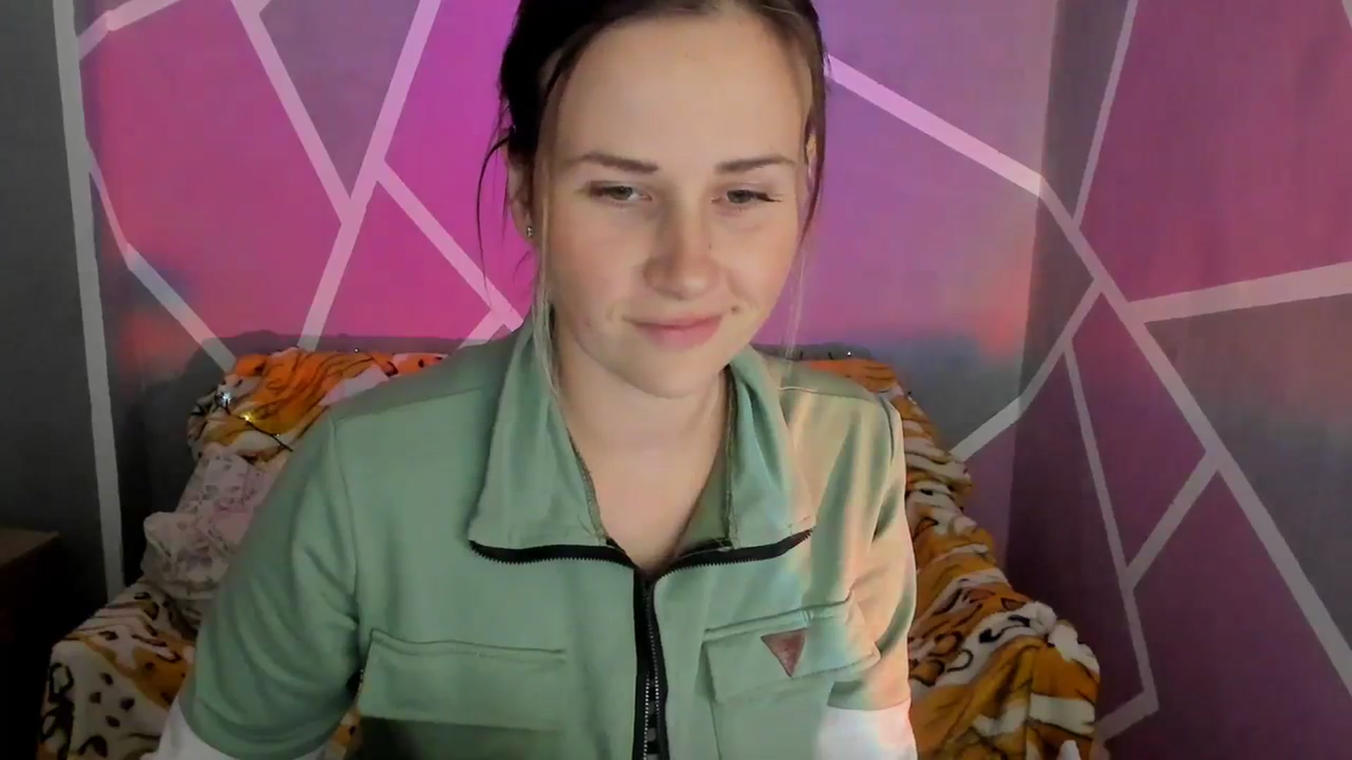 Gallery image thumbnail from Sexy_Ukr's myfreecams stream on, 10/16/2023, 17:21 image 2 of 20