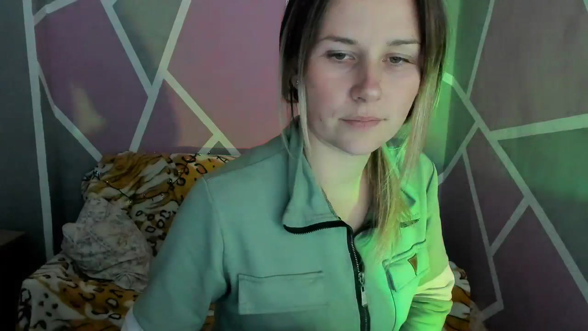 Gallery image thumbnail from Sexy_Ukr's myfreecams stream on, 10/18/2023, 15:41 image 13 of 20
