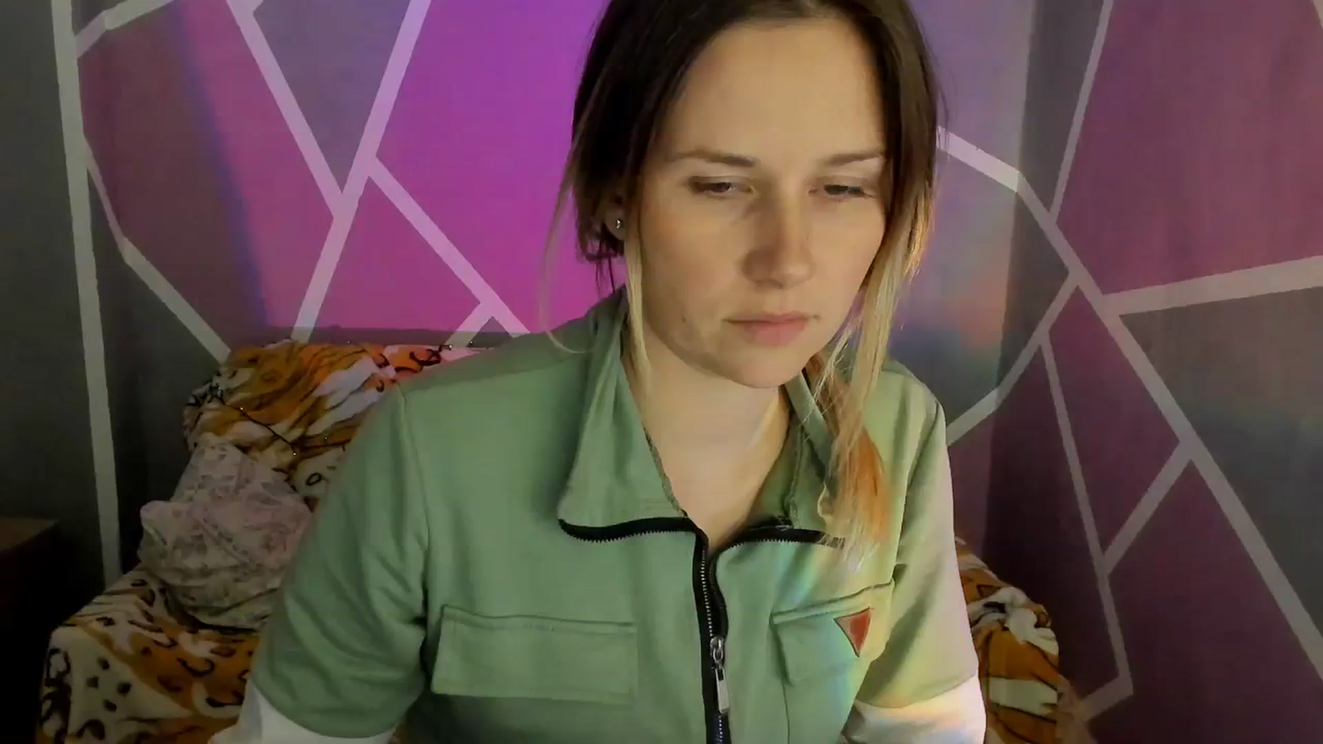 Gallery image thumbnail from Sexy_Ukr's myfreecams stream on, 10/18/2023, 15:41 image 4 of 20