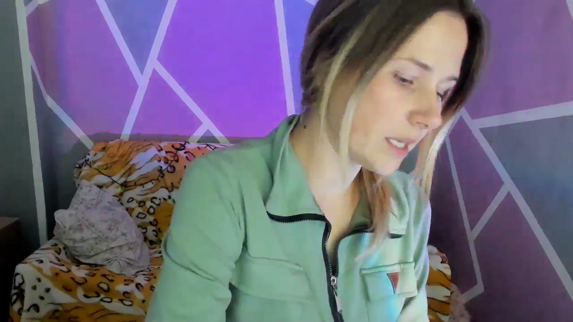 Gallery image thumbnail from Sexy_Ukr's myfreecams stream on, 10/18/2023, 17:03 image 7 of 20