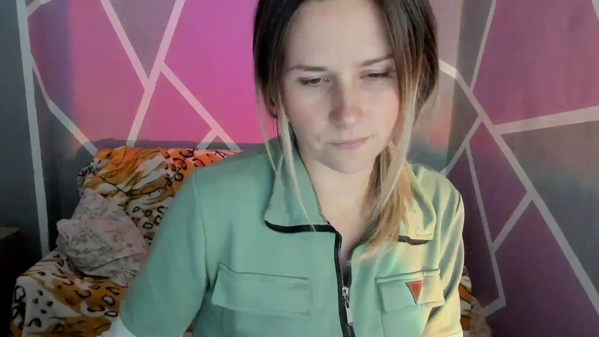 Gallery image thumbnail from Sexy_Ukr's myfreecams stream on, 10/18/2023, 17:03 image 8 of 20