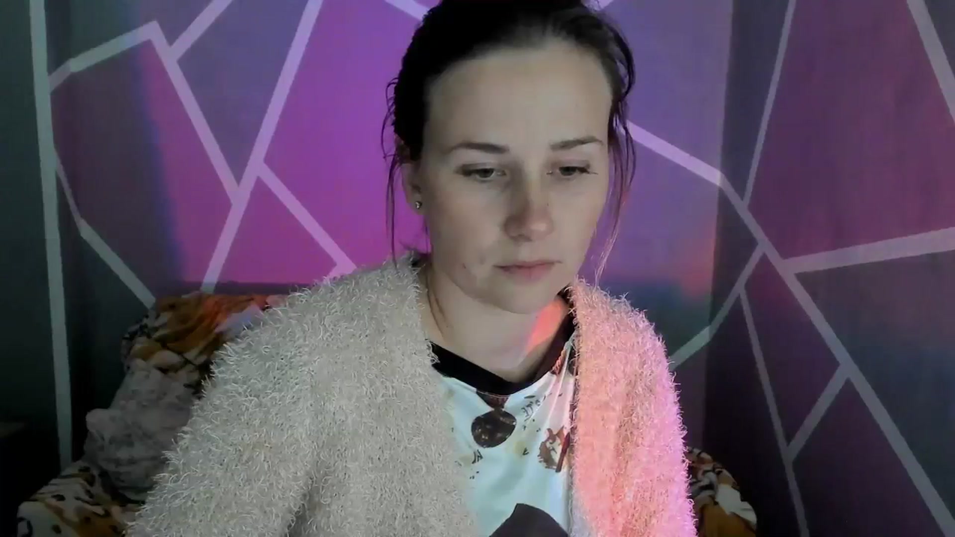 Gallery image thumbnail from Sexy_Ukr's myfreecams stream on, 10/19/2023, 15:30 image 15 of 20
