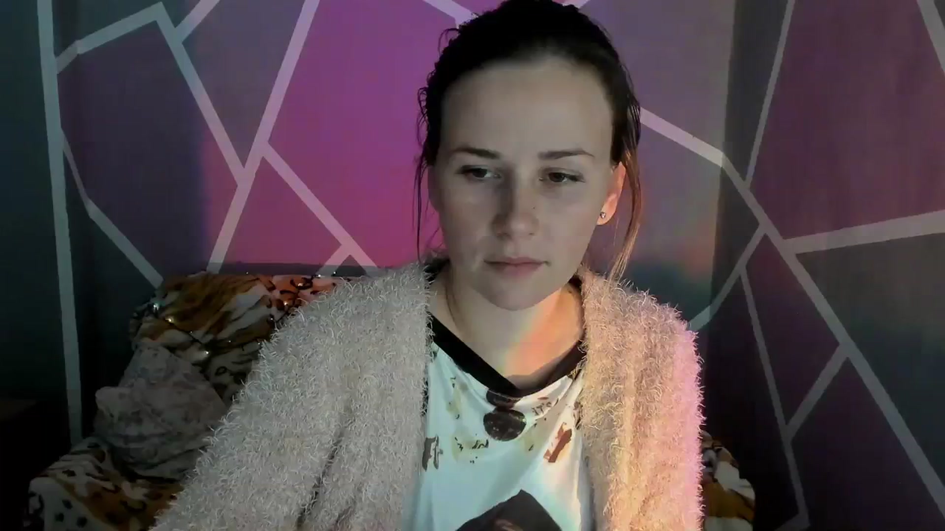 Gallery image thumbnail from Sexy_Ukr's myfreecams stream on, 10/19/2023, 16:52 image 15 of 20
