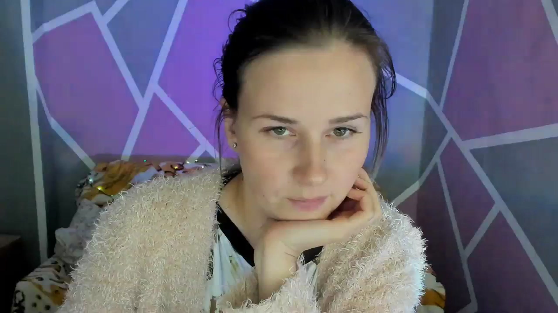 Gallery image thumbnail from Sexy_Ukr's myfreecams stream on, 10/19/2023, 16:52 image 13 of 20