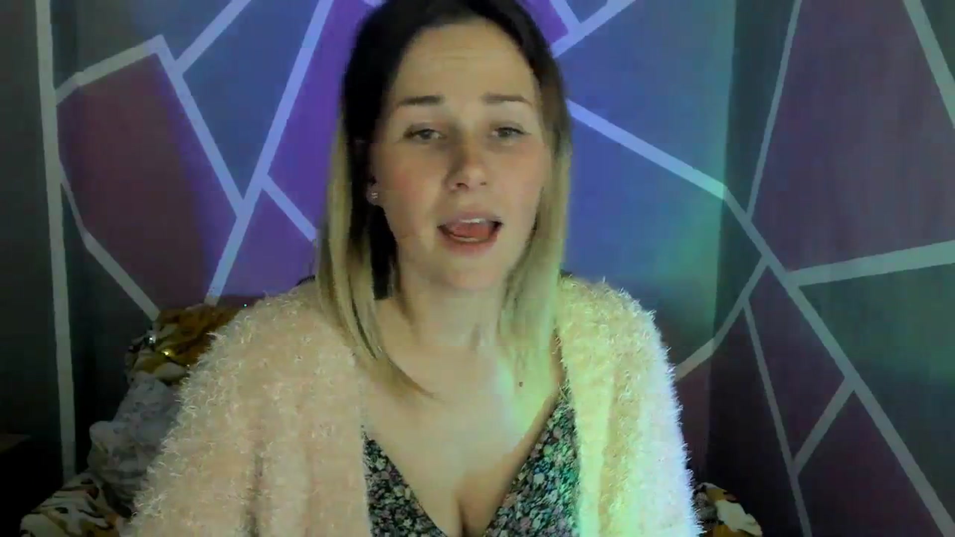 Gallery image thumbnail from Sexy_Ukr's myfreecams stream on, 10/20/2023, 15:54 image 14 of 20
