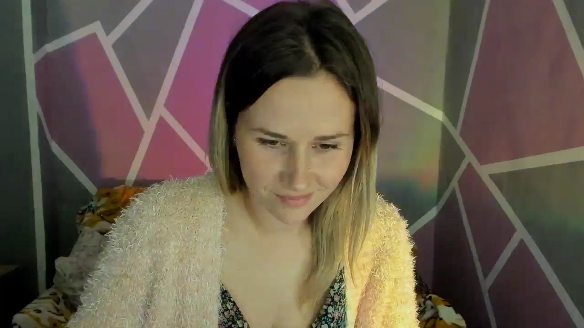 Gallery image thumbnail from Sexy_Ukr's myfreecams stream on, 10/20/2023, 15:54 image 5 of 20