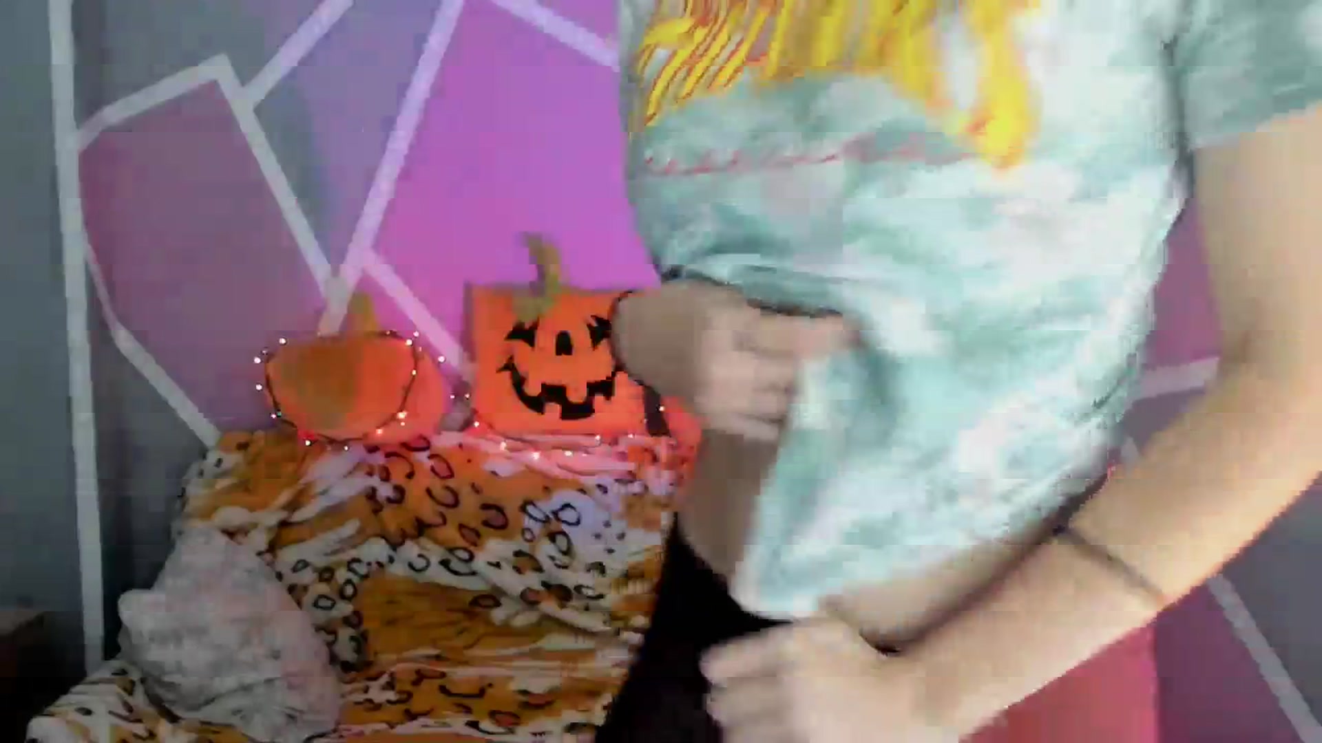 Gallery image thumbnail from Sexy_Ukr's myfreecams stream on, 10/23/2023, 16:03 image 6 of 20