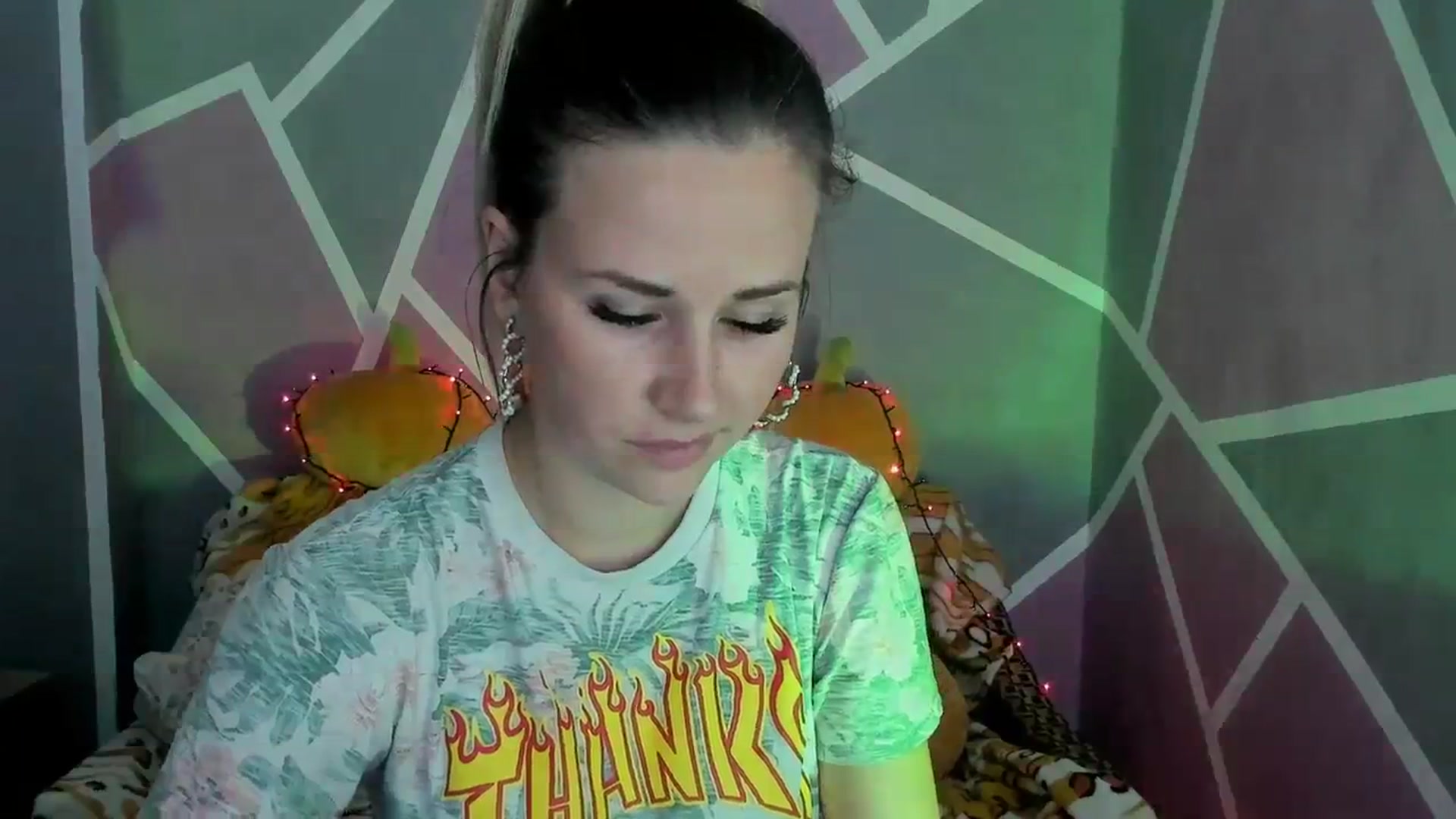 Gallery image thumbnail from Sexy_Ukr's myfreecams stream on, 10/23/2023, 16:03 image 16 of 20