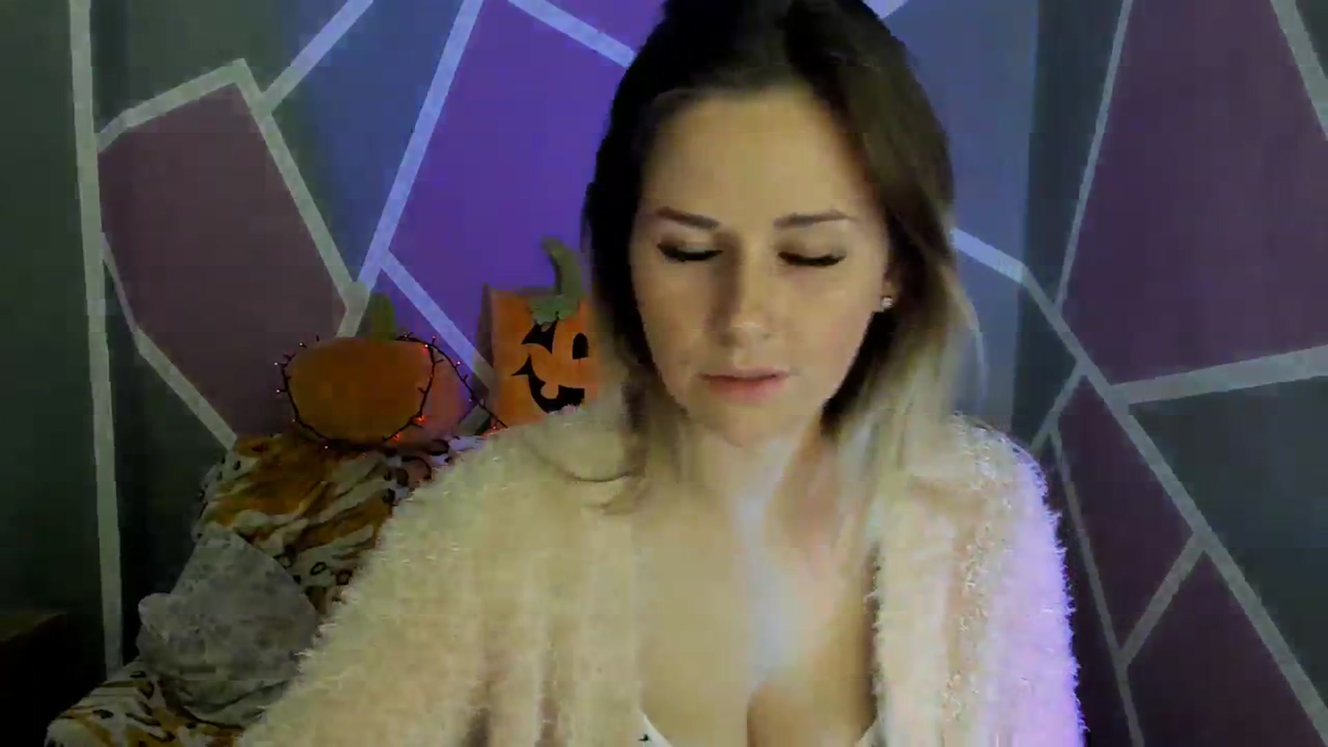 Gallery image thumbnail from Sexy_Ukr's myfreecams stream on, 10/25/2023, 15:50 image 19 of 20
