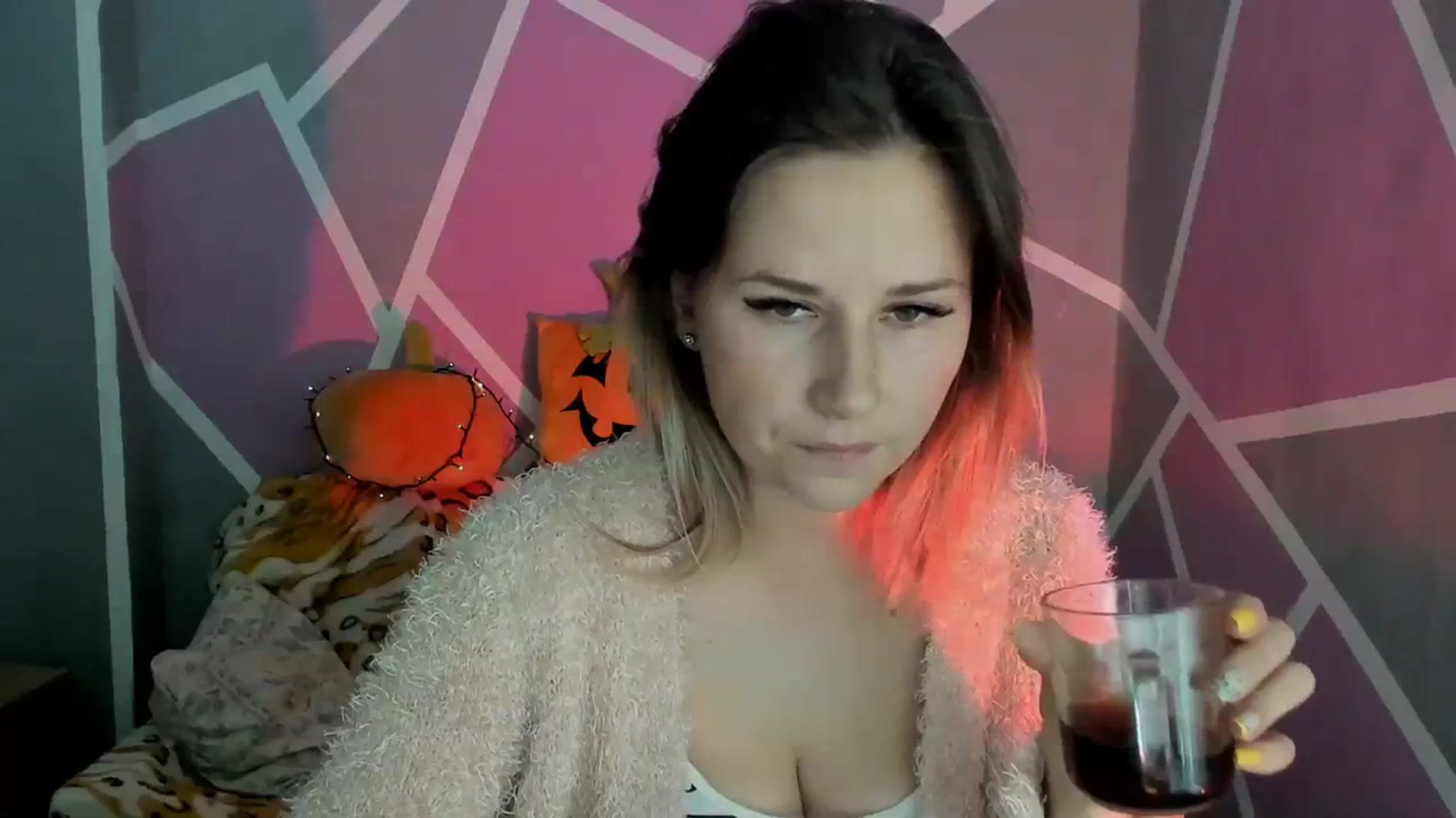 Gallery image thumbnail from Sexy_Ukr's myfreecams stream on, 10/25/2023, 15:50 image 20 of 20