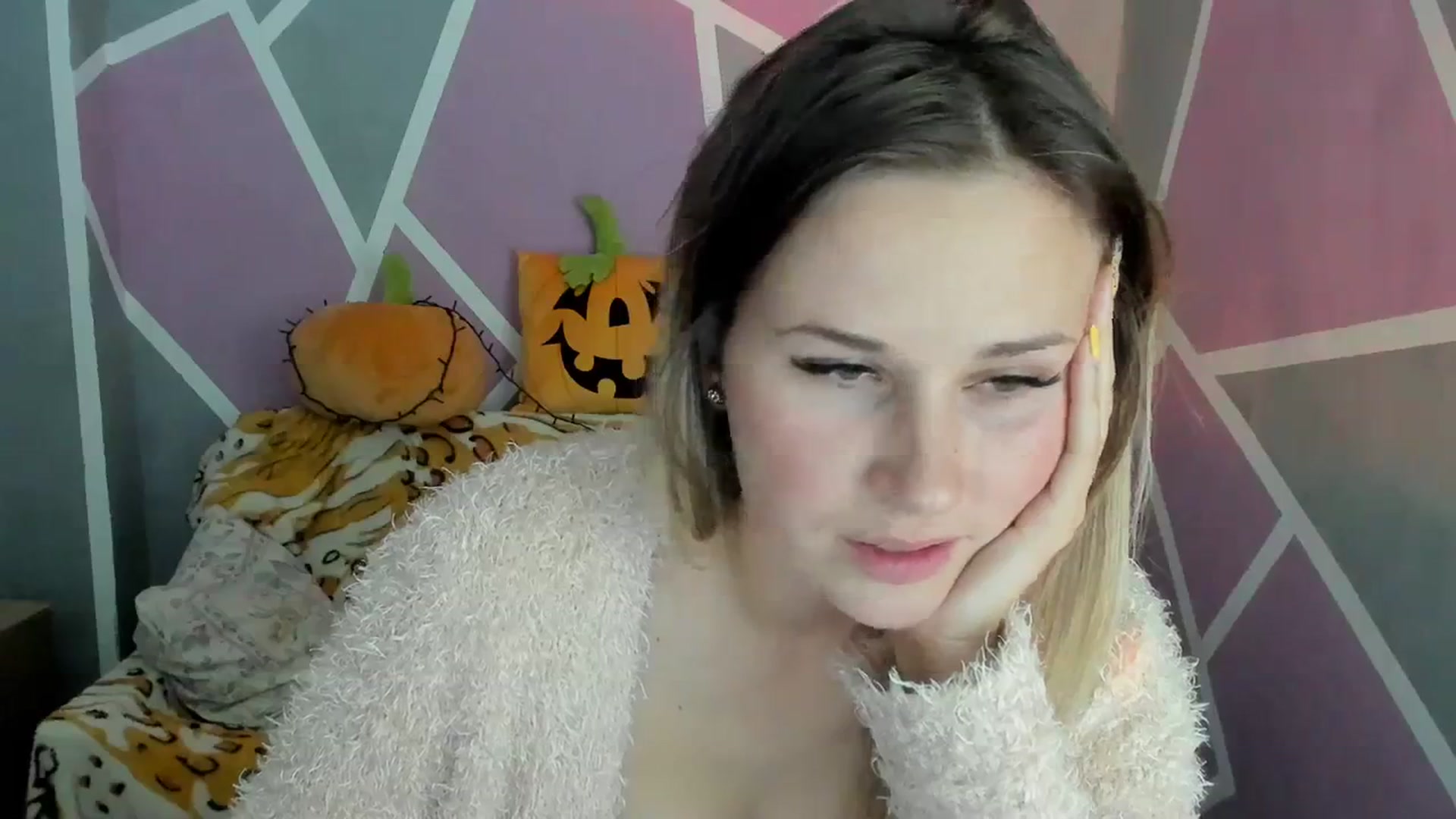 Gallery image thumbnail from Sexy_Ukr's myfreecams stream on, 10/25/2023, 19:07 image 8 of 20