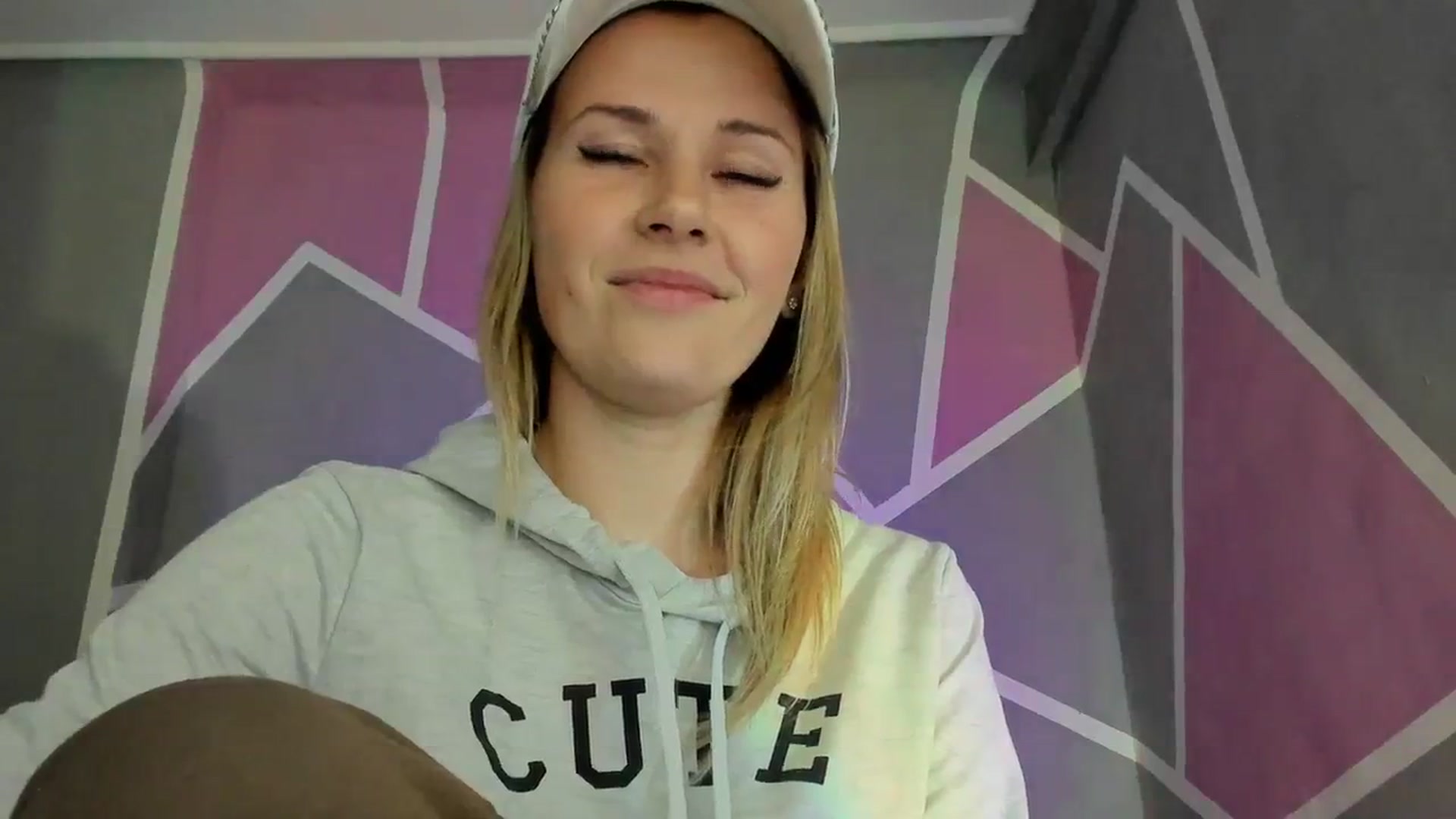 Gallery image thumbnail from Sexy_Ukr's myfreecams stream on, 10/27/2023, 17:20 image 4 of 20