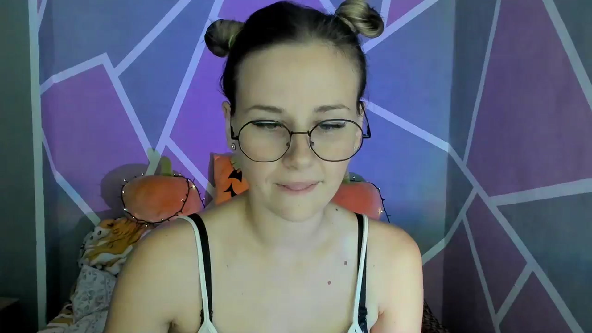 Gallery image thumbnail from Sexy_Ukr's myfreecams stream on, 10/29/2023, 16:01 image 6 of 20