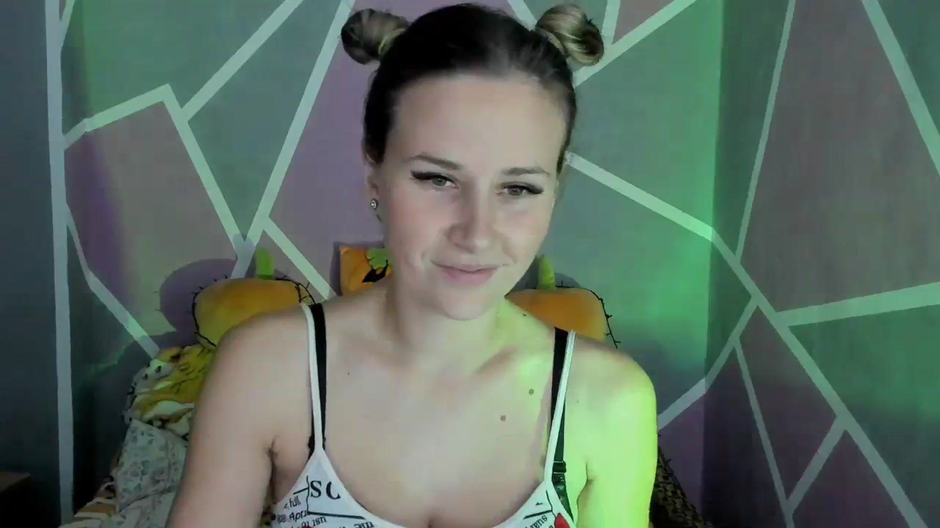 Gallery image thumbnail from Sexy_Ukr's myfreecams stream on, 10/29/2023, 16:01 image 4 of 20