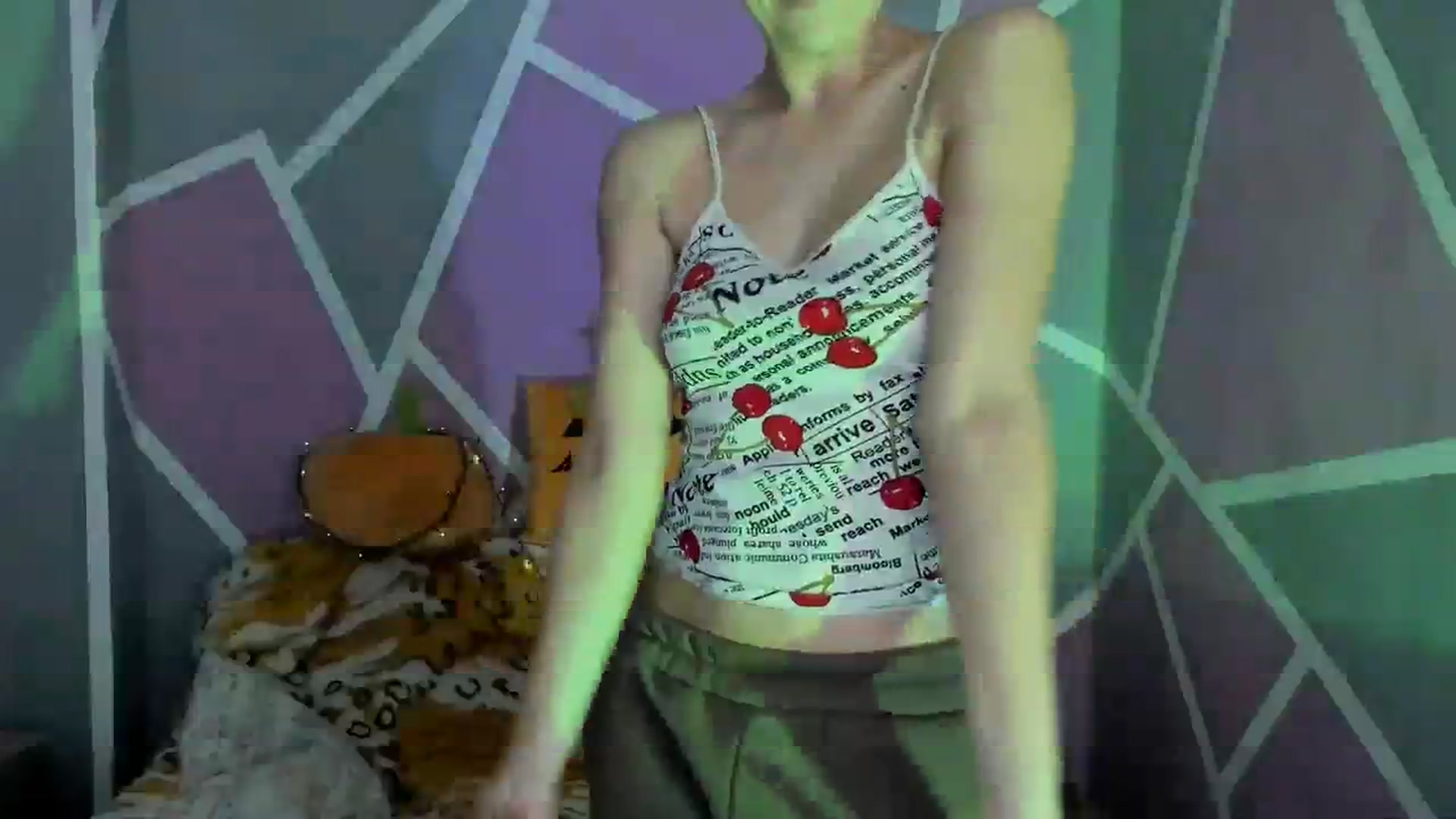 Gallery image thumbnail from Sexy_Ukr's myfreecams stream on, 10/29/2023, 16:01 image 16 of 20