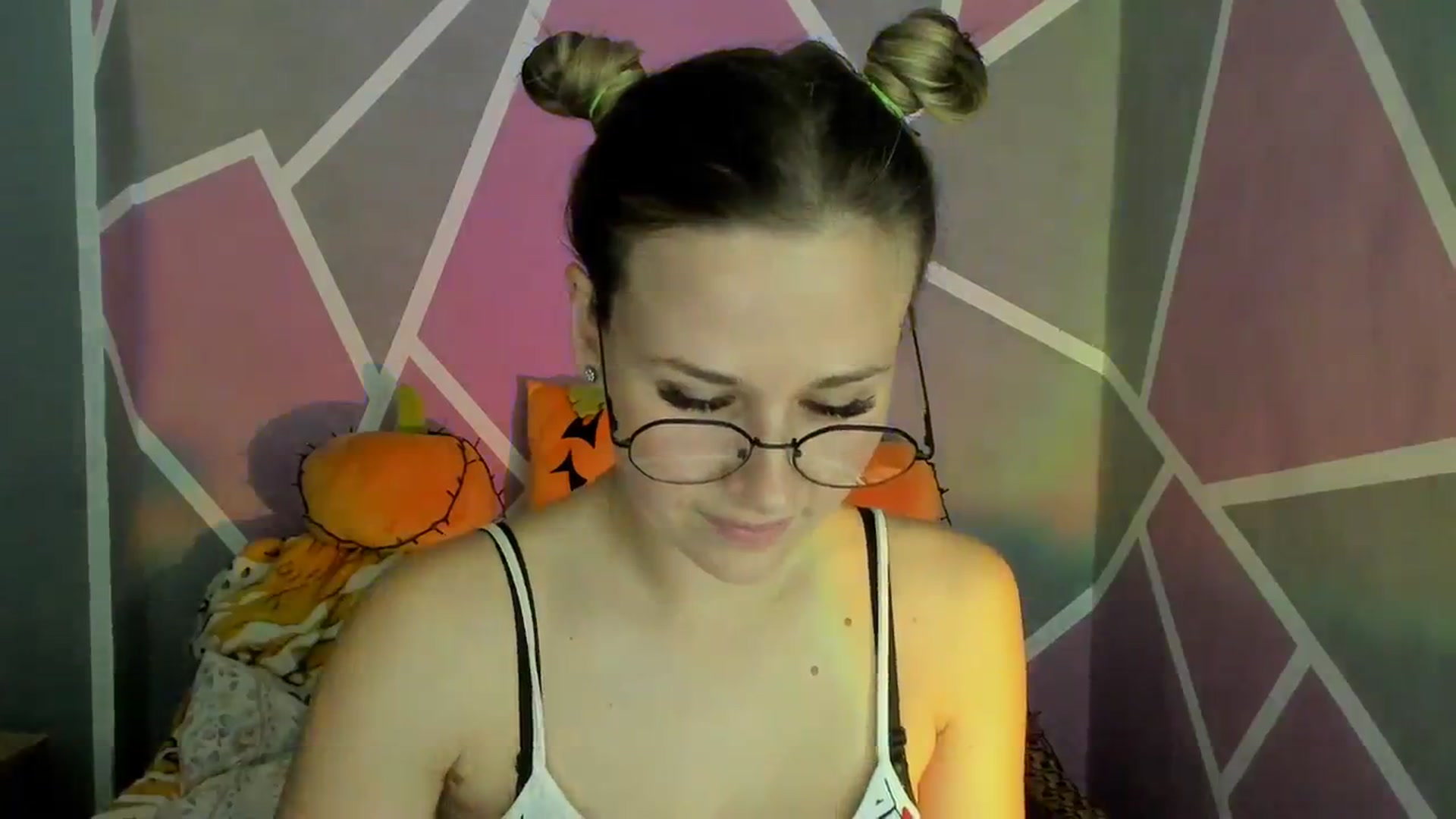 Gallery image thumbnail from Sexy_Ukr's myfreecams stream on, 10/29/2023, 16:01 image 9 of 20