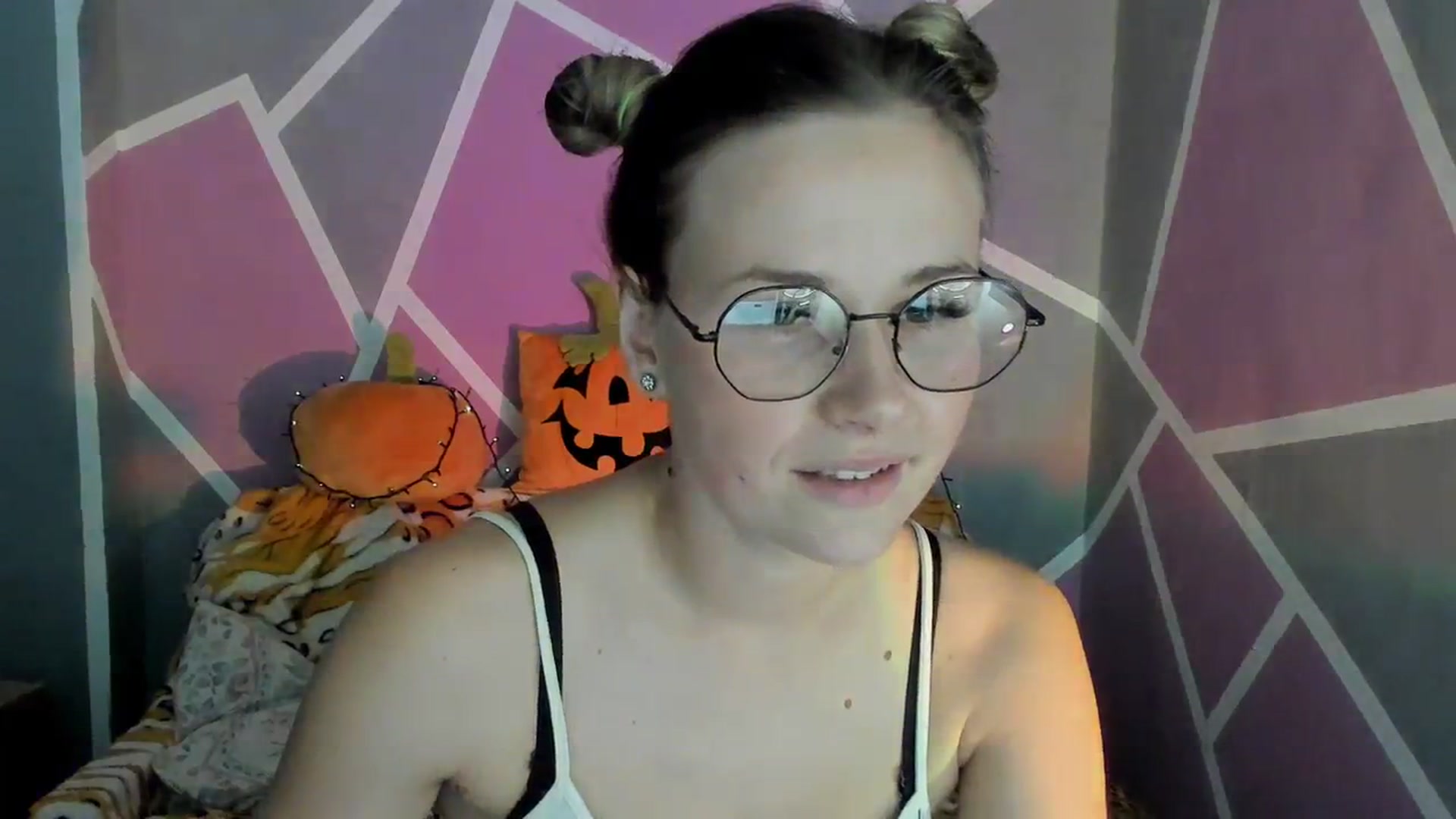 Gallery image thumbnail from Sexy_Ukr's myfreecams stream on, 10/29/2023, 16:47 image 10 of 20