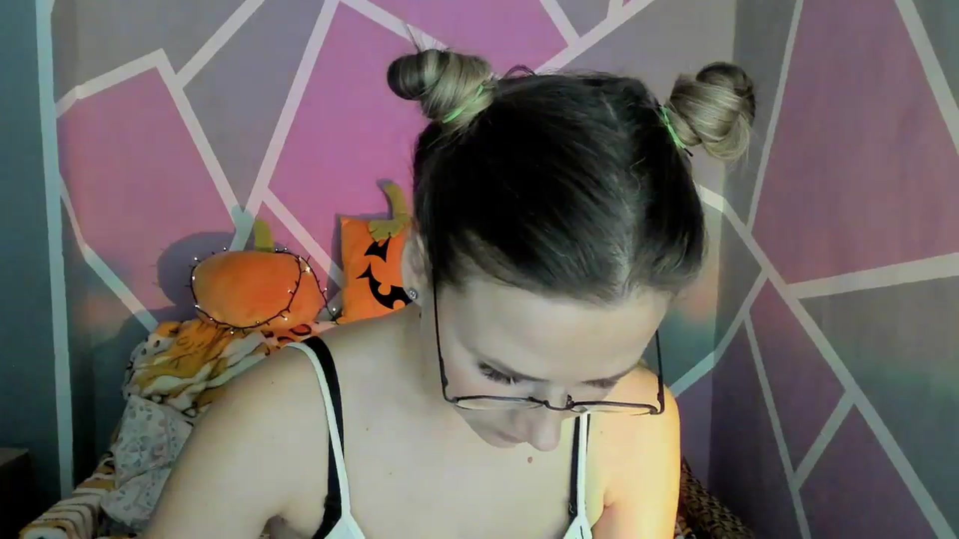Gallery image thumbnail from Sexy_Ukr's myfreecams stream on, 10/29/2023, 16:47 image 11 of 20