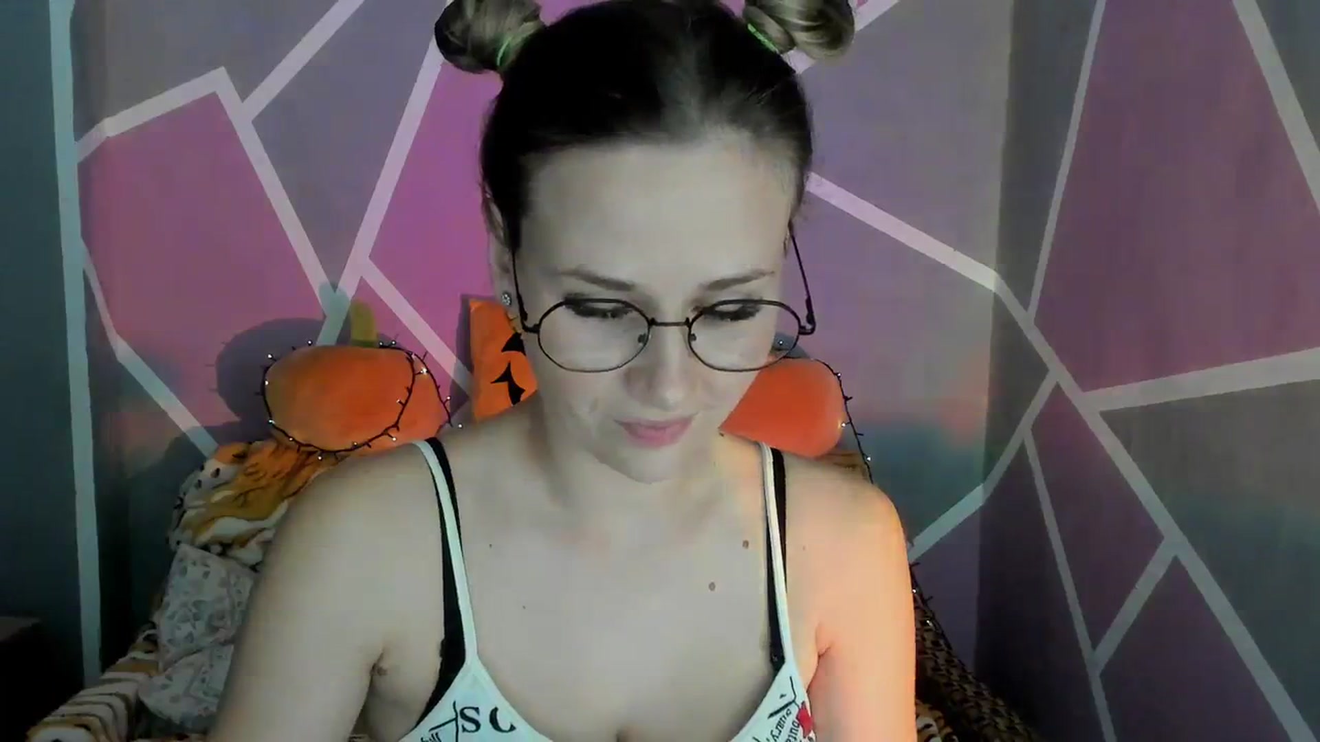 Gallery image thumbnail from Sexy_Ukr's myfreecams stream on, 10/29/2023, 16:47 image 6 of 20