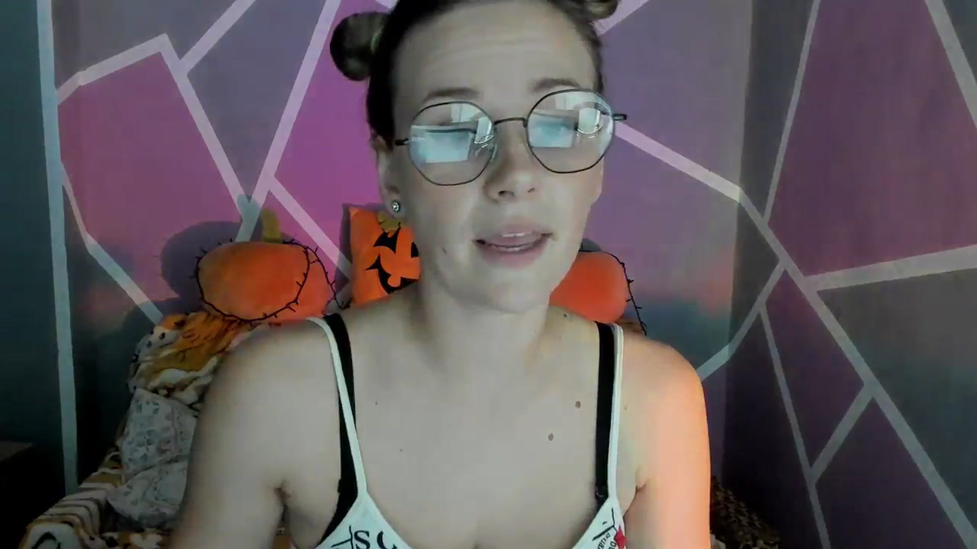 Gallery image thumbnail from Sexy_Ukr's myfreecams stream on, 10/29/2023, 16:47 image 3 of 20