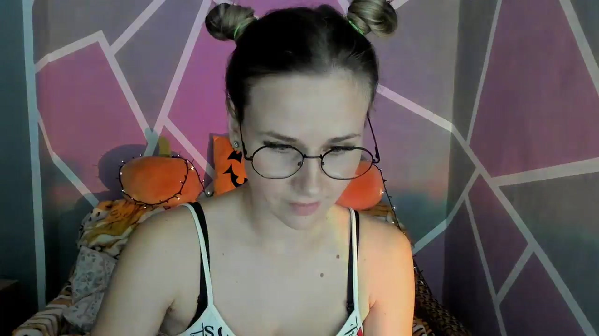 Gallery image thumbnail from Sexy_Ukr's myfreecams stream on, 10/29/2023, 16:47 image 8 of 20