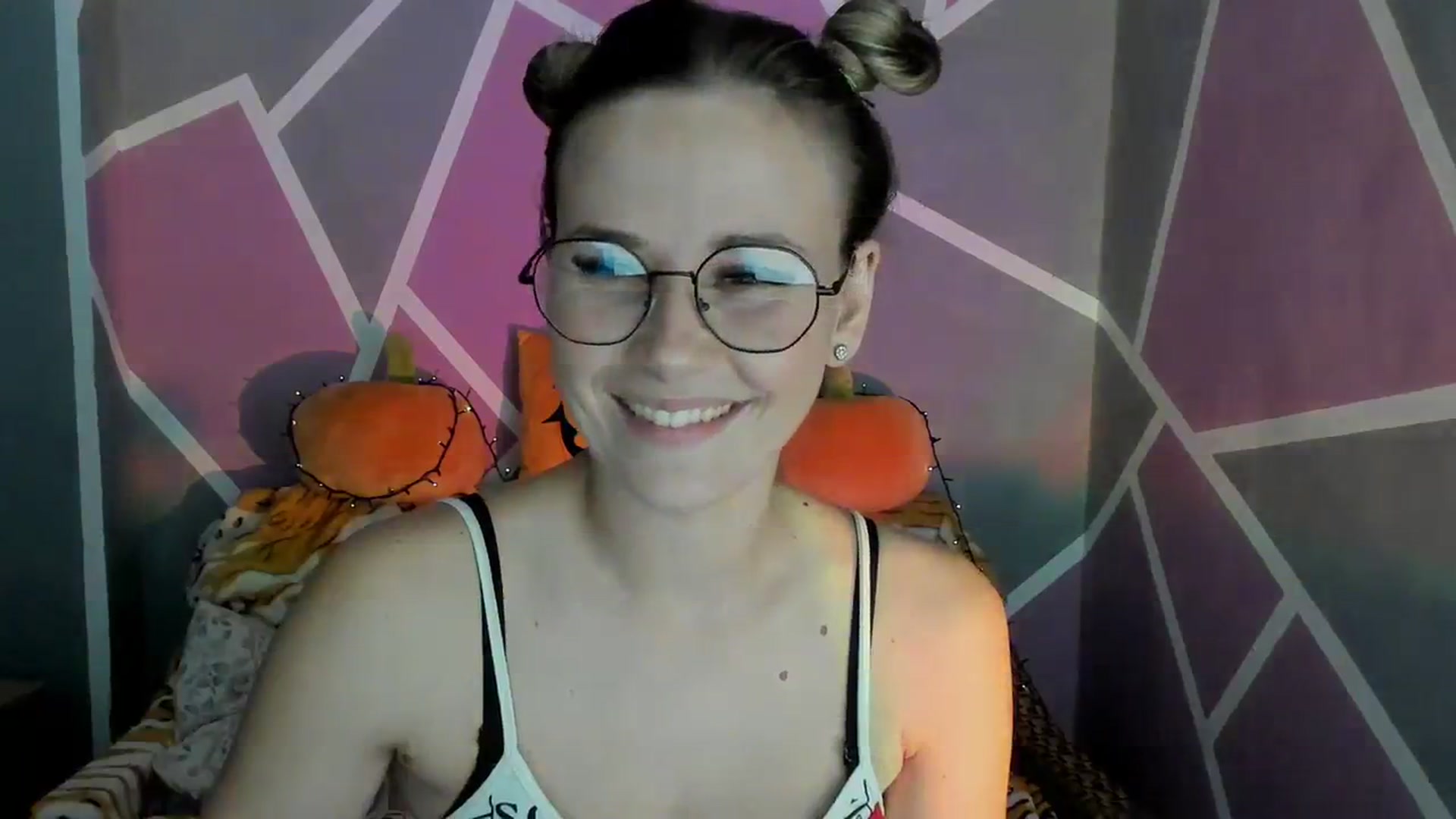 Gallery image thumbnail from Sexy_Ukr's myfreecams stream on, 10/29/2023, 16:47 image 7 of 20